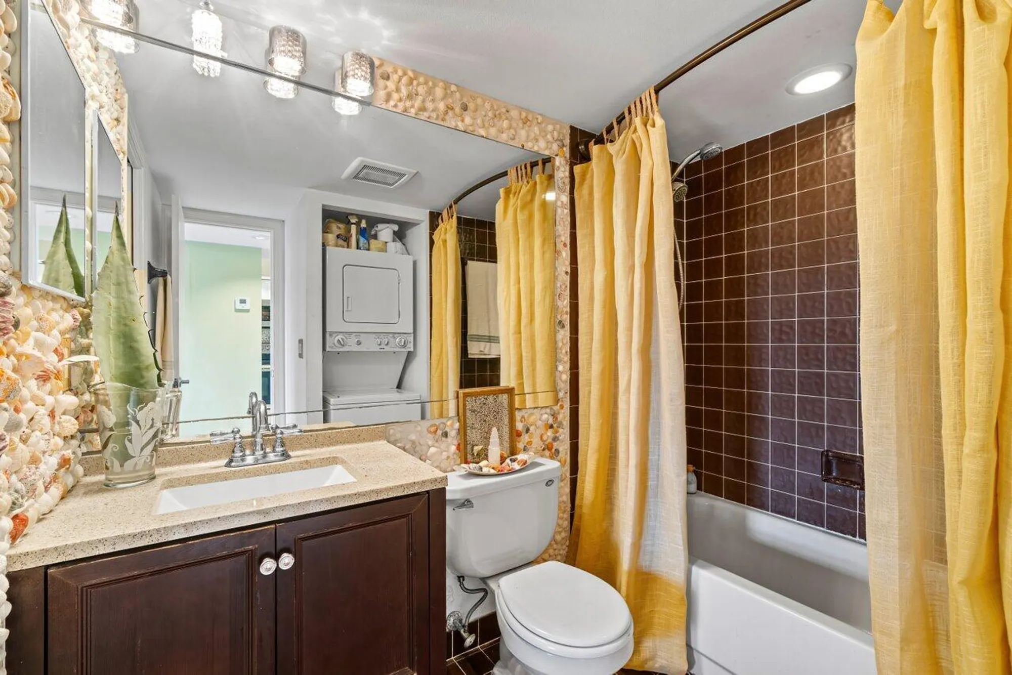Property Slideshow image 25 of 63 | 5380 cedar lake dr apt 302, Boynton Beach, FL, 33437