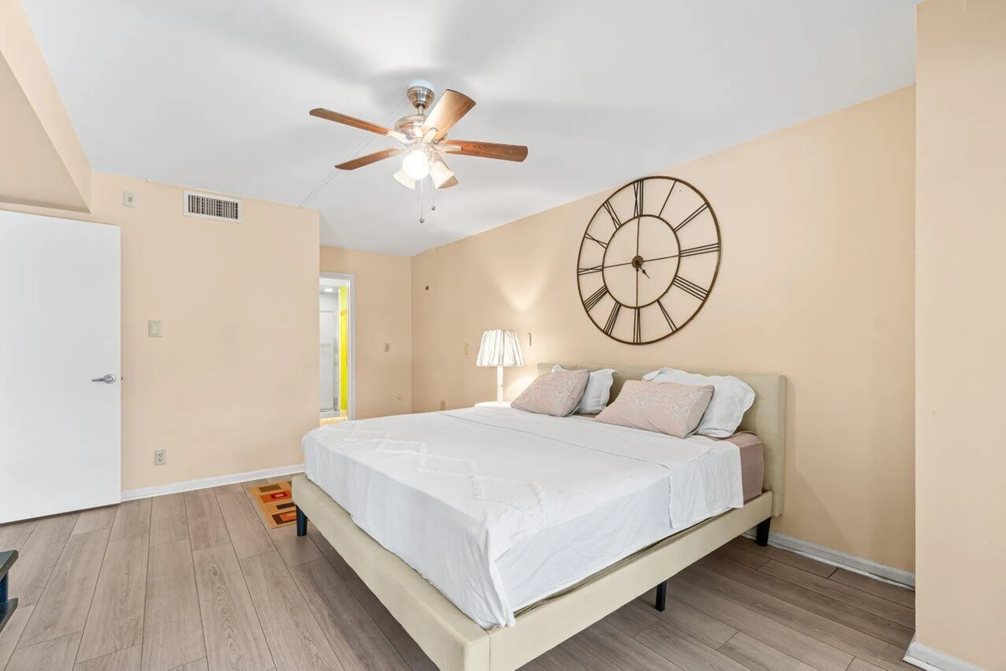 Property Slideshow image 17 of 63 | 5380 cedar lake dr apt 302, Boynton Beach, FL, 33437