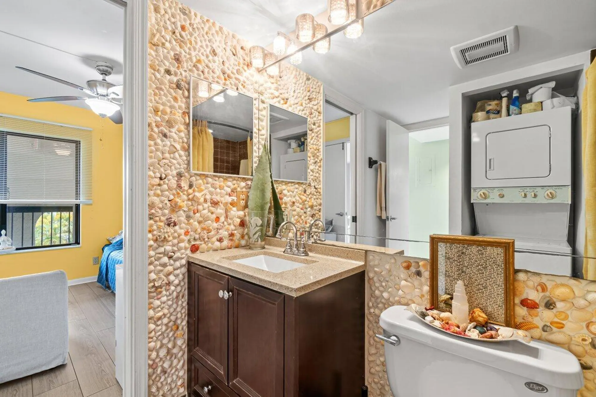 Property Slideshow image 24 of 63 | 5380 cedar lake dr apt 302, Boynton Beach, FL, 33437