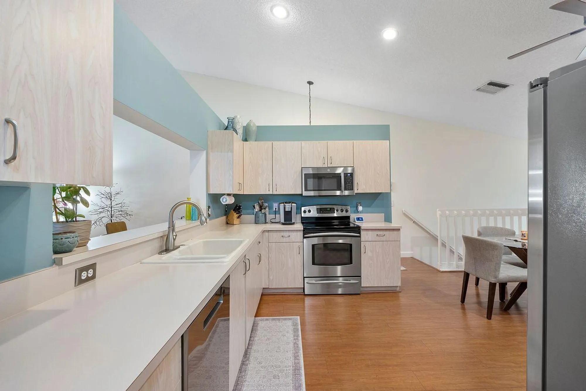 Property Slideshow image 13 of 38 | 9748 pavarotti ter 201, Boynton Beach, FL, 33437