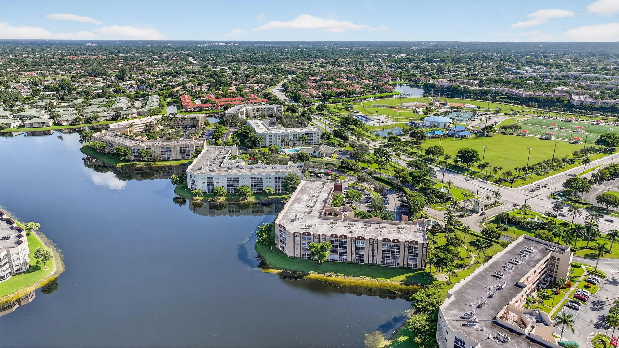 Property Slideshow image 11 of 51 | 7715 southampton ter 115, Tamarac, FL, 33321