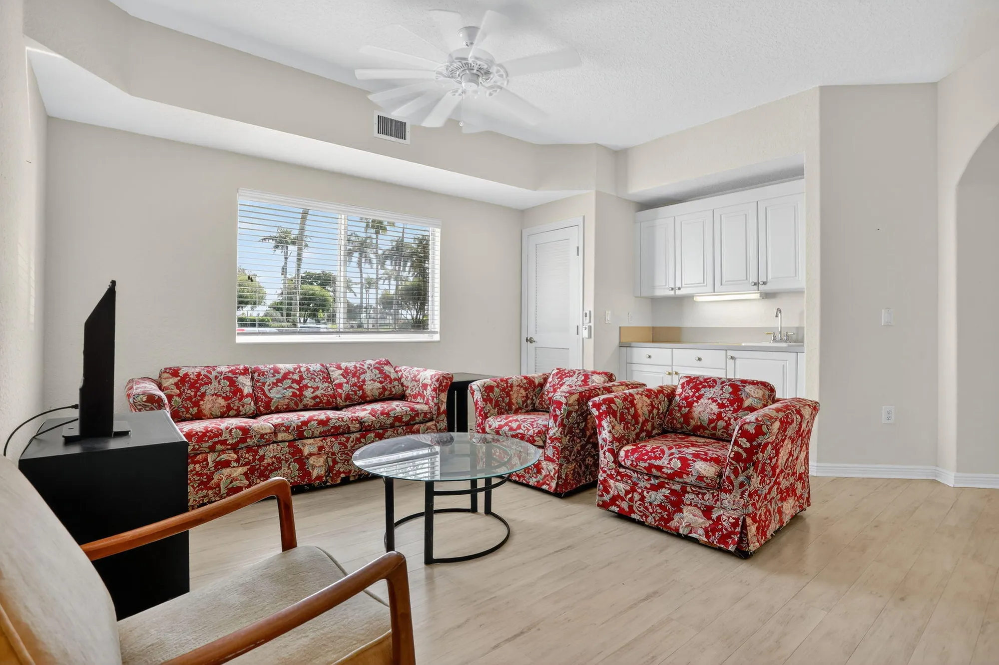 Property Slideshow image 49 of 51 | 7715 southampton ter 115, Tamarac, FL, 33321