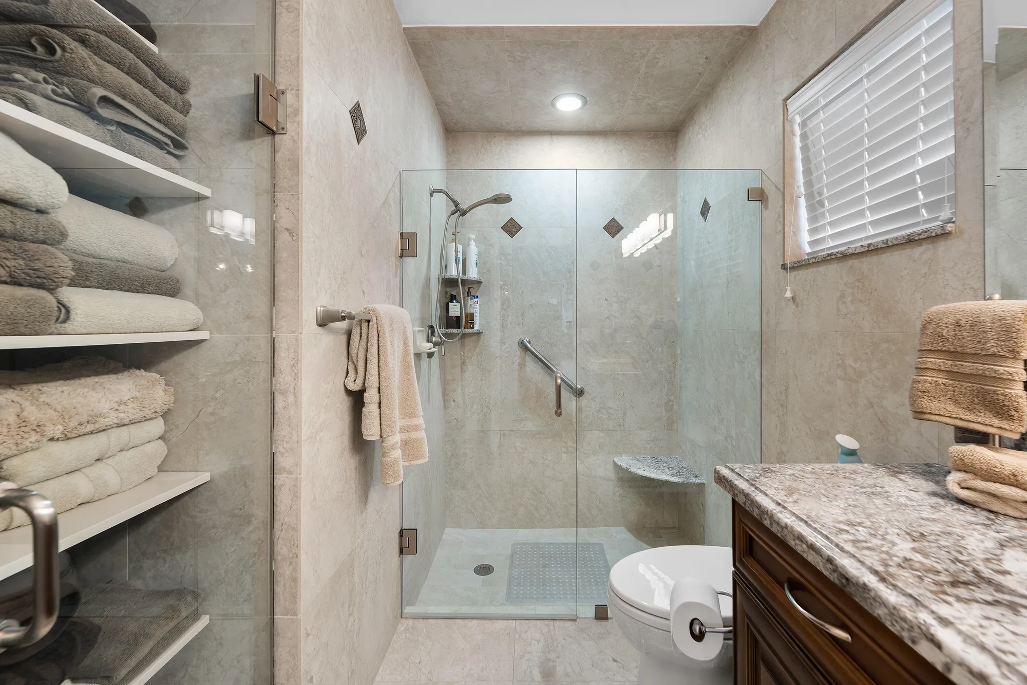 Property Slideshow image 25 of 61 | 6339 mill pointe cir, Delray Beach, FL, 33484