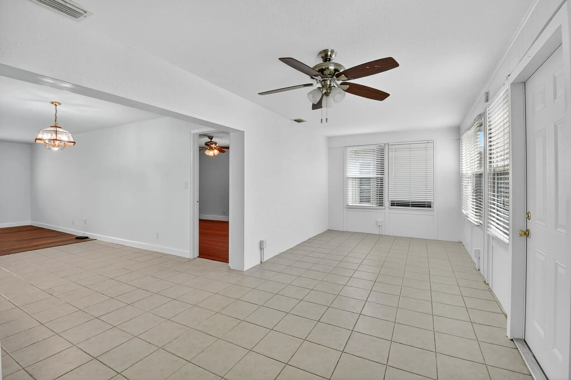 Property Slideshow image 24 of 74 | 1987 campanelli blvd, Boynton Beach, FL, 33426