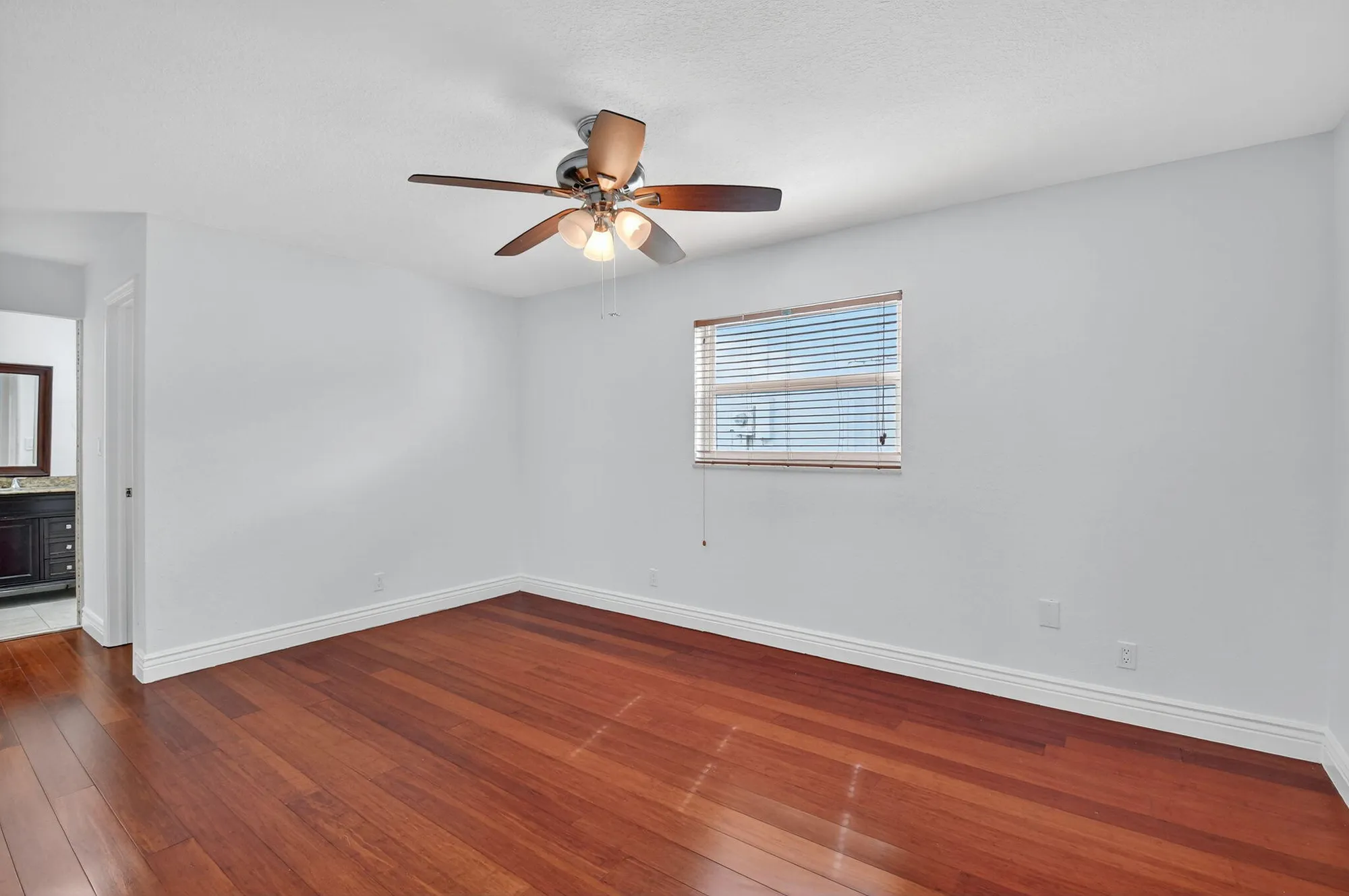 Property Slideshow image 28 of 74 | 1987 campanelli blvd, Boynton Beach, FL, 33426