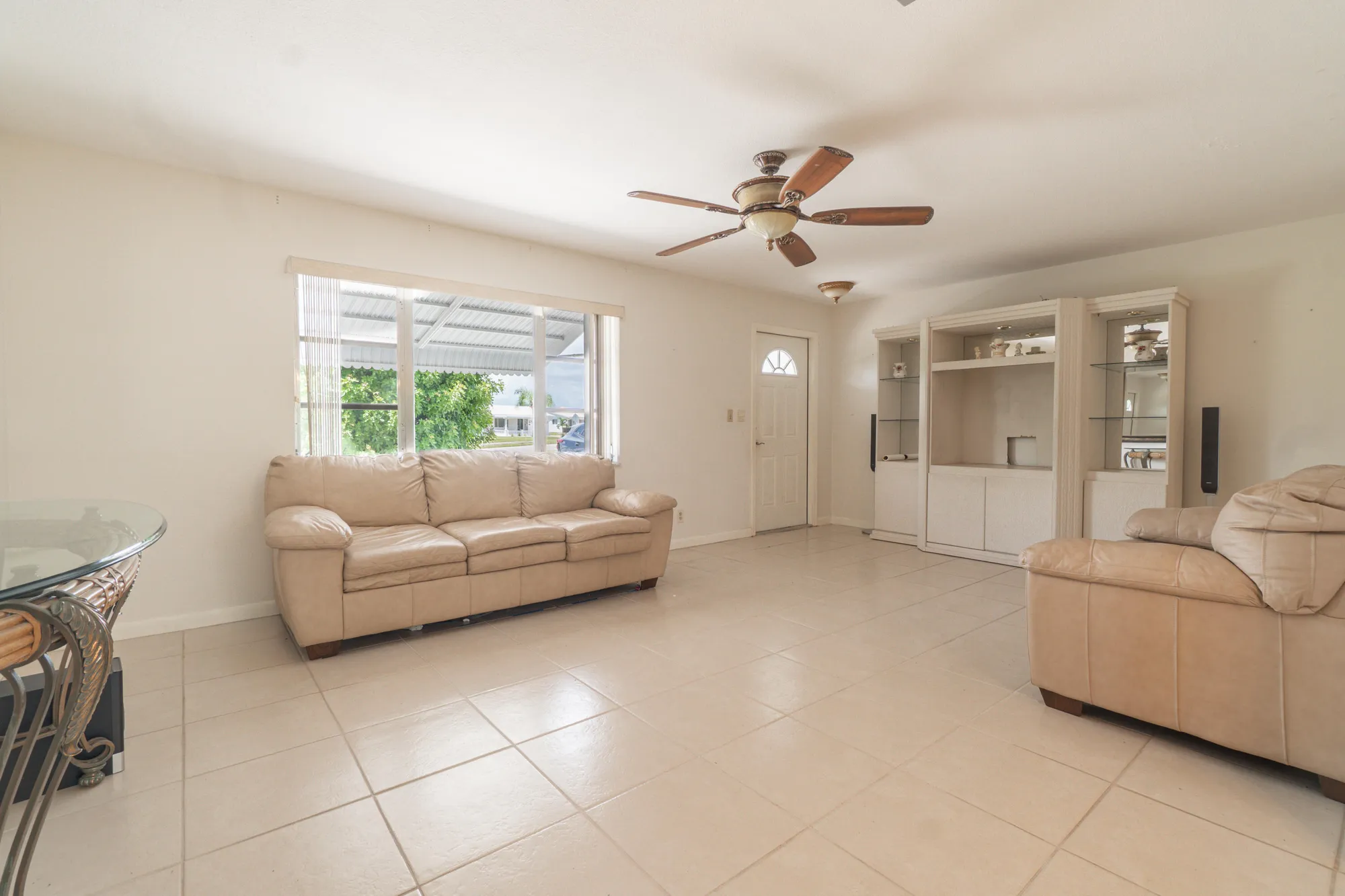 Property Slideshow image 3 of 37 | 1401 sw 17th ave, Boynton Beach, FL, 33426