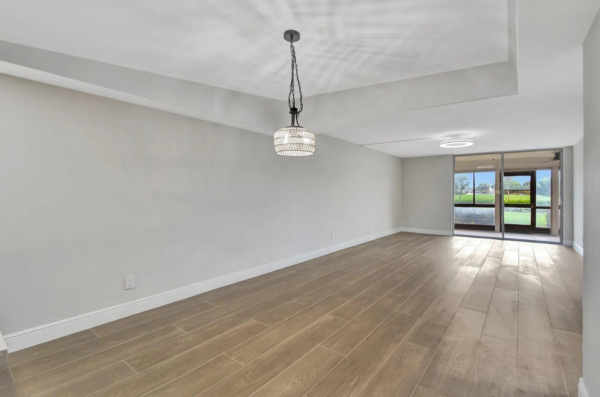 Property Slideshow image 7 of 42 | 23305 barwood ln 102, Boca Raton, FL, 33428