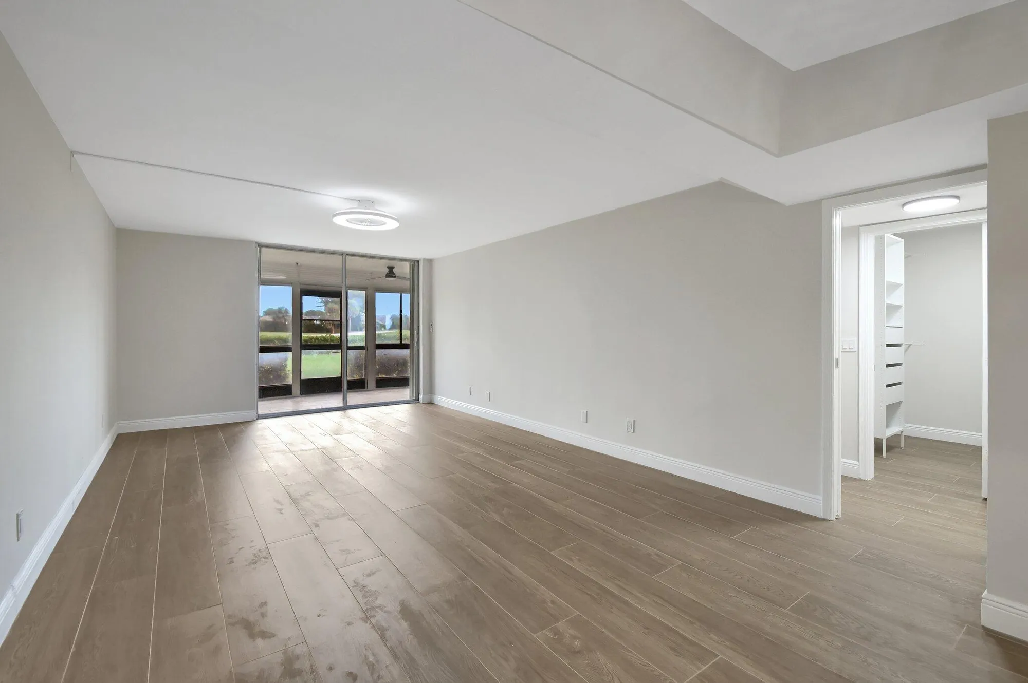 Property Slideshow image 8 of 42 | 23305 barwood ln 102, Boca Raton, FL, 33428