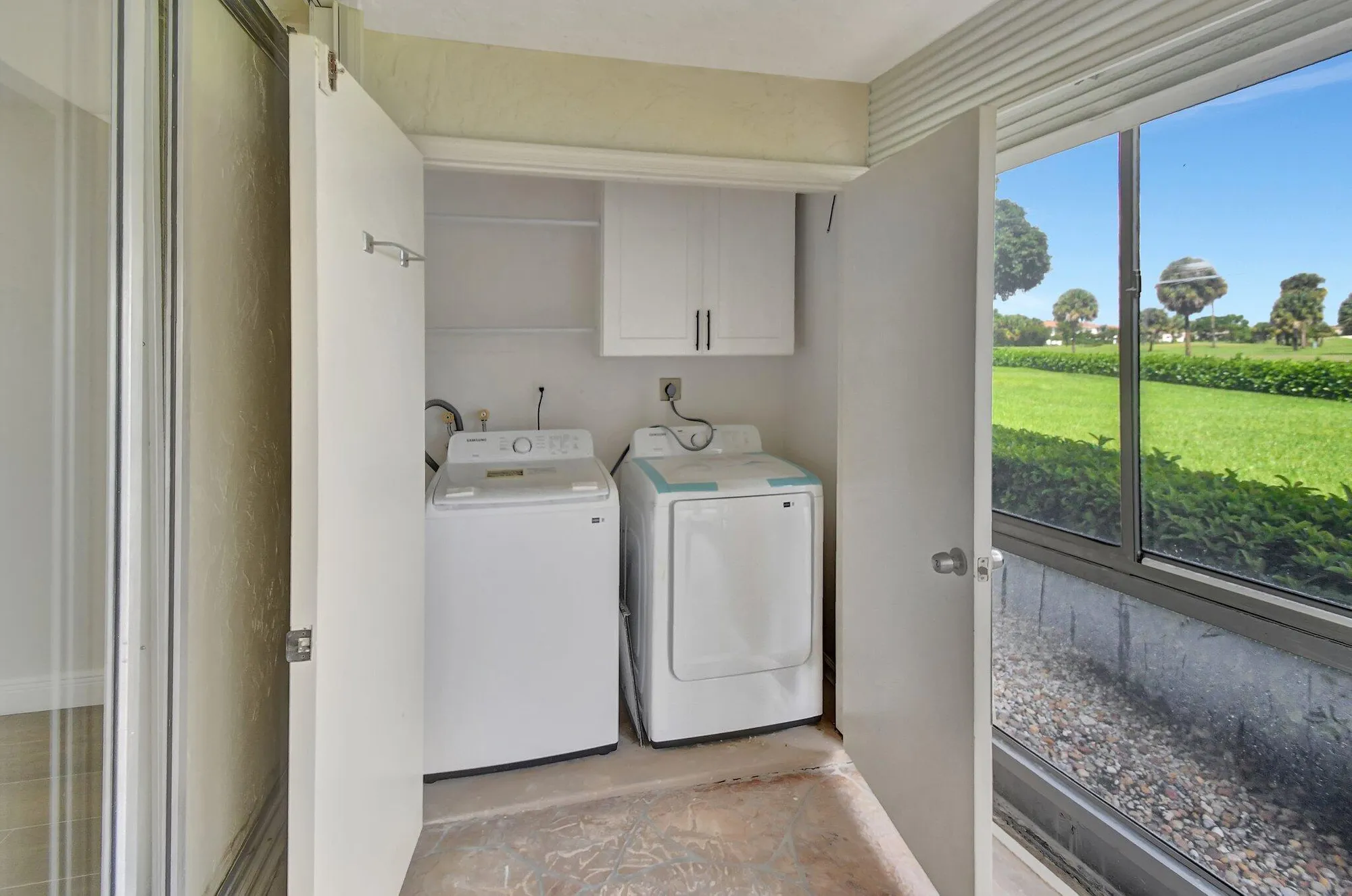 Property Slideshow image 27 of 42 | 23305 barwood ln 102, Boca Raton, FL, 33428