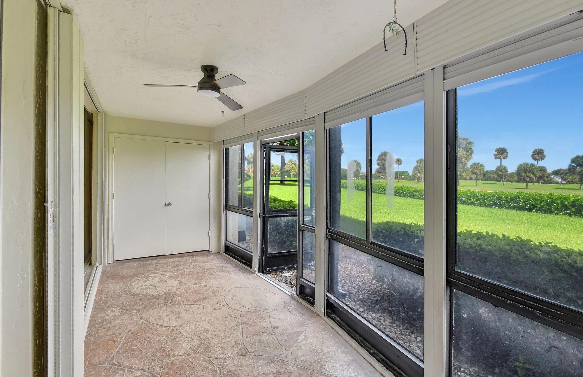 Property Slideshow image 30 of 42 | 23305 barwood ln 102, Boca Raton, FL, 33428