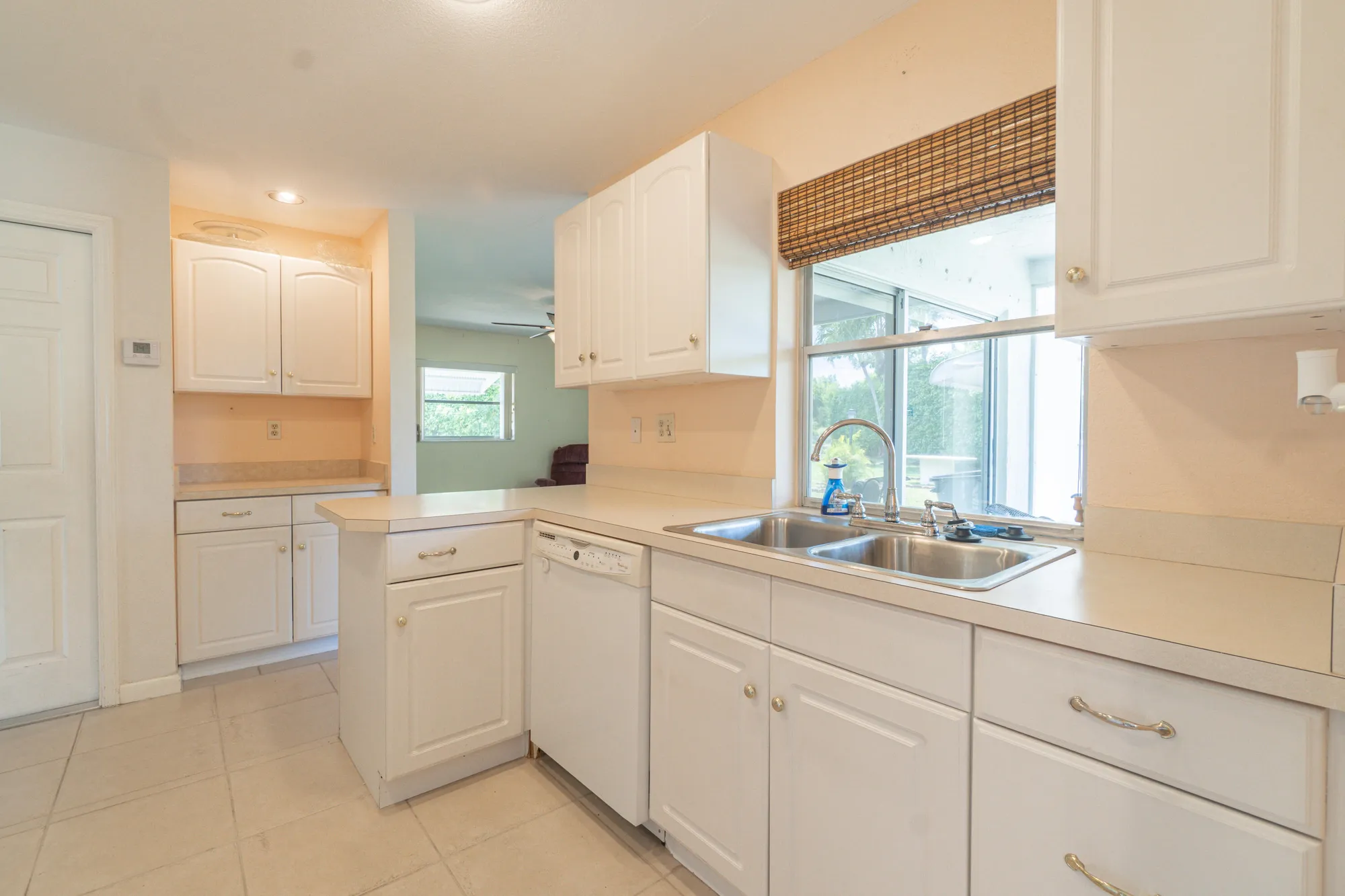Property Slideshow image 6 of 37 | 1401 sw 17th ave, Boynton Beach, FL, 33426