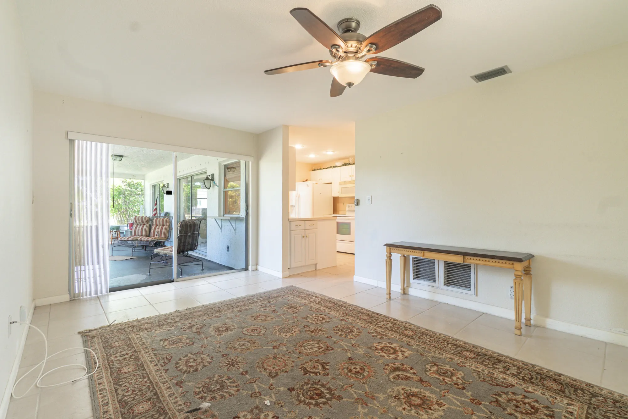 Property Slideshow image 12 of 37 | 1401 sw 17th ave, Boynton Beach, FL, 33426