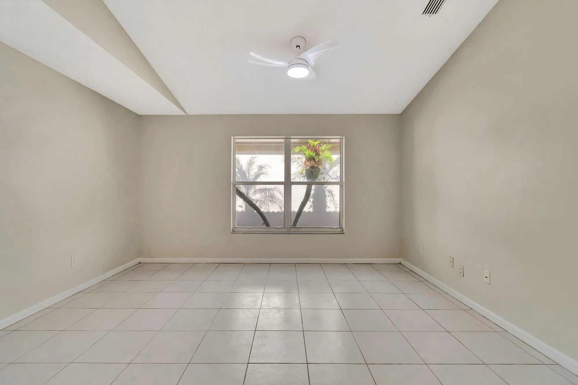 Property Slideshow image 32 of 72 | 7893 stanza st, Boynton Beach, FL, 33437