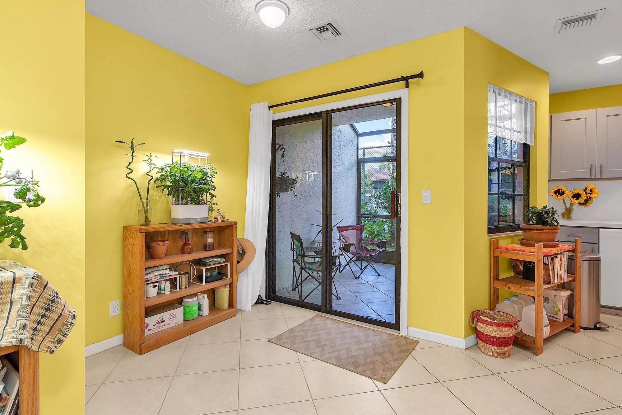 Property Slideshow image 14 of 36 | 3083 lucerne park dr, Greenacres, FL, 33467