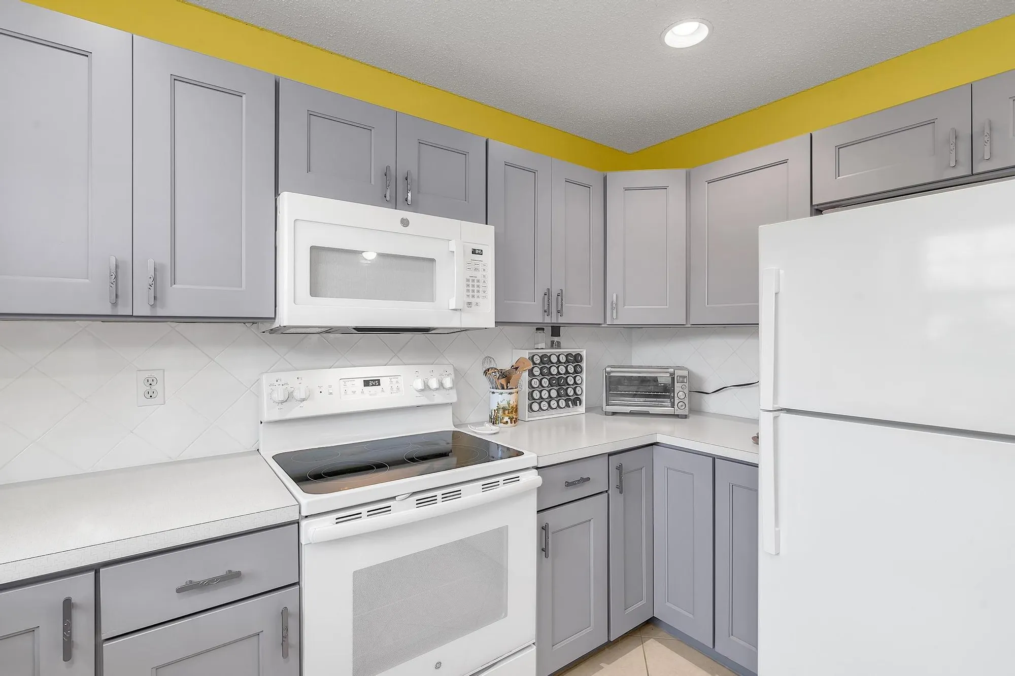 Property Slideshow image 17 of 36 | 3083 lucerne park dr, Greenacres, FL, 33467