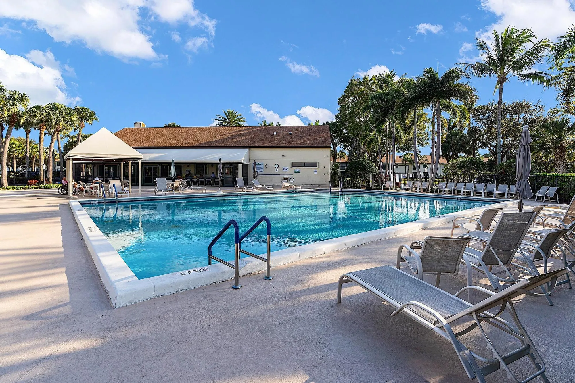 Property Slideshow image 32 of 36 | 3083 lucerne park dr, Greenacres, FL, 33467