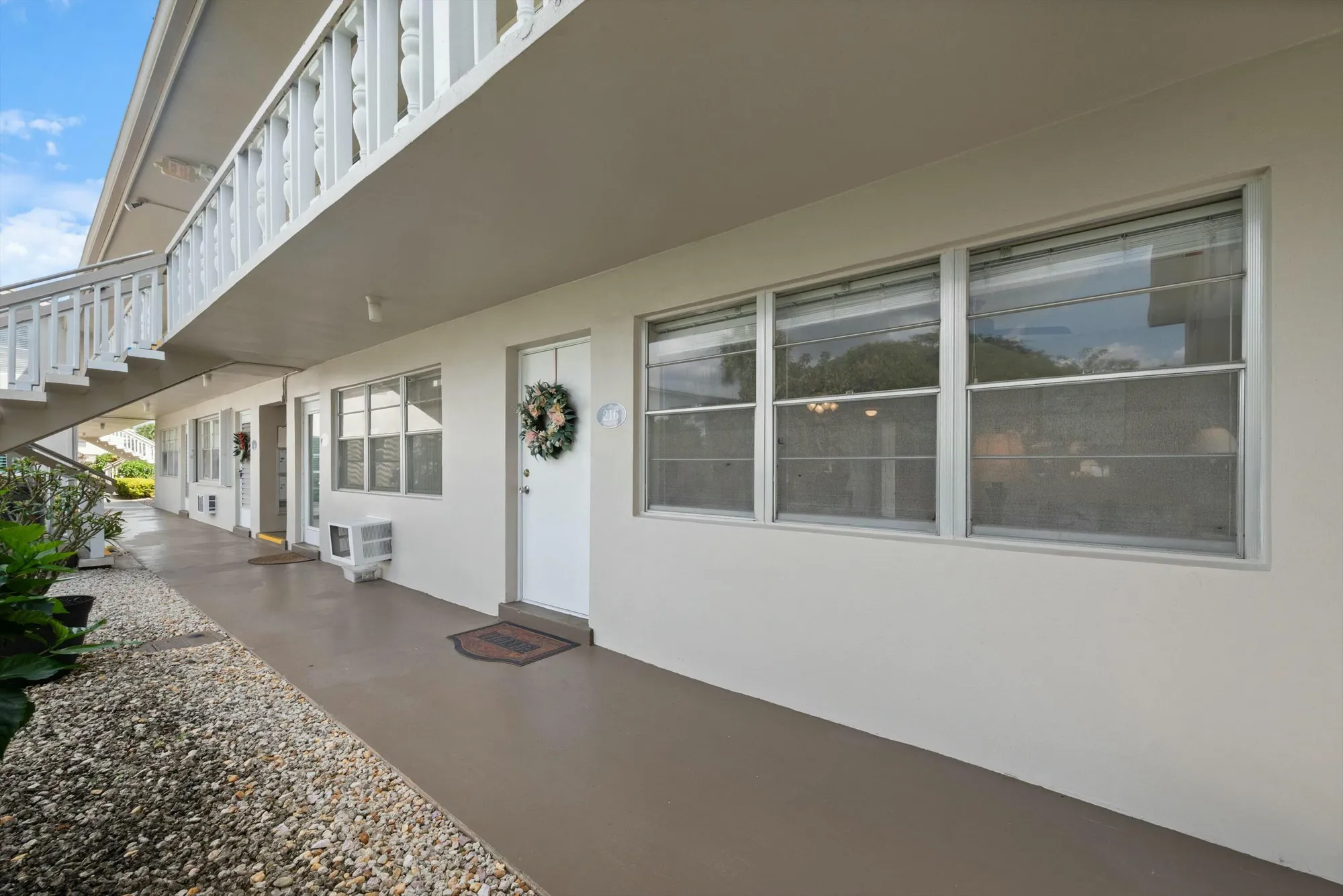 Property Slideshow image 2 of 38 | 216 andover i, West Palm Beach, FL, 33417