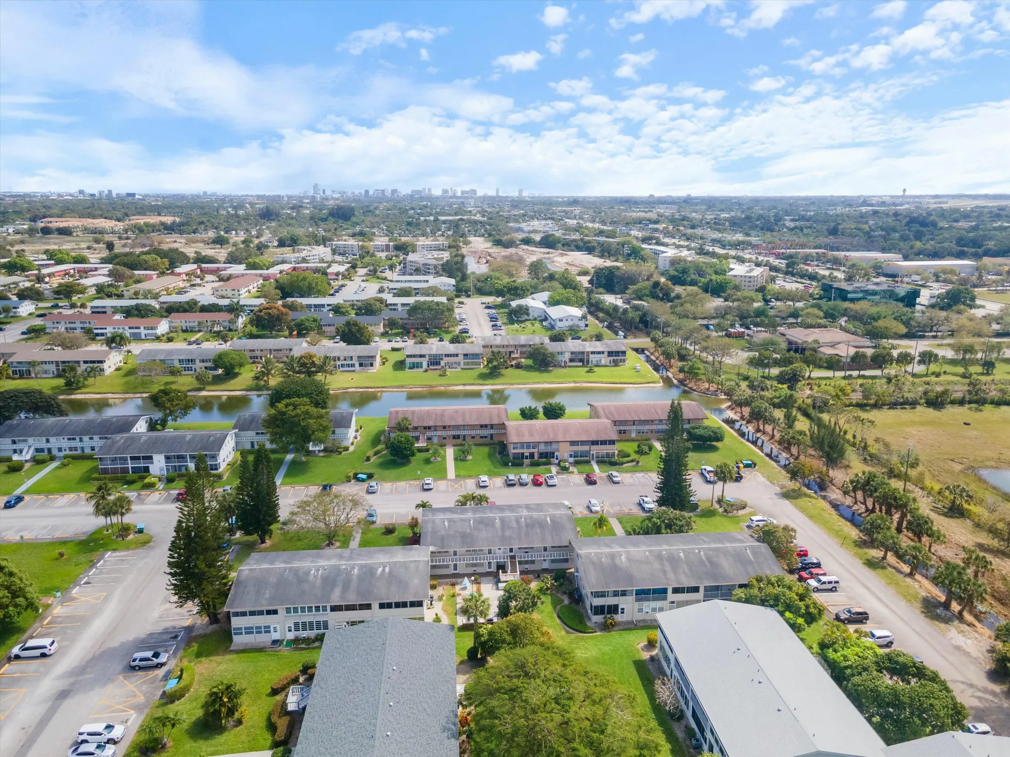 Property Slideshow image 32 of 38 | 216 andover i, West Palm Beach, FL, 33417