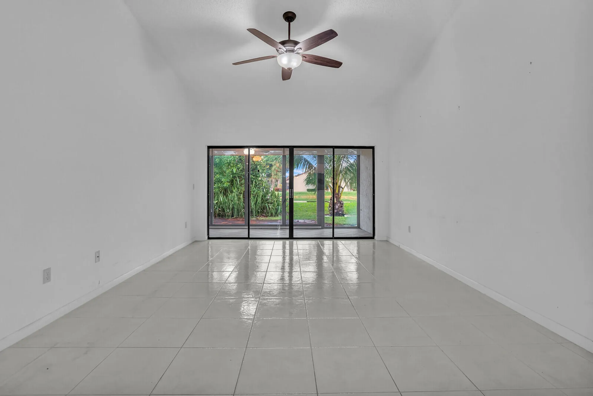 Property Slideshow image 16 of 40 | 3583 willa way b, Lake Worth, FL, 33467