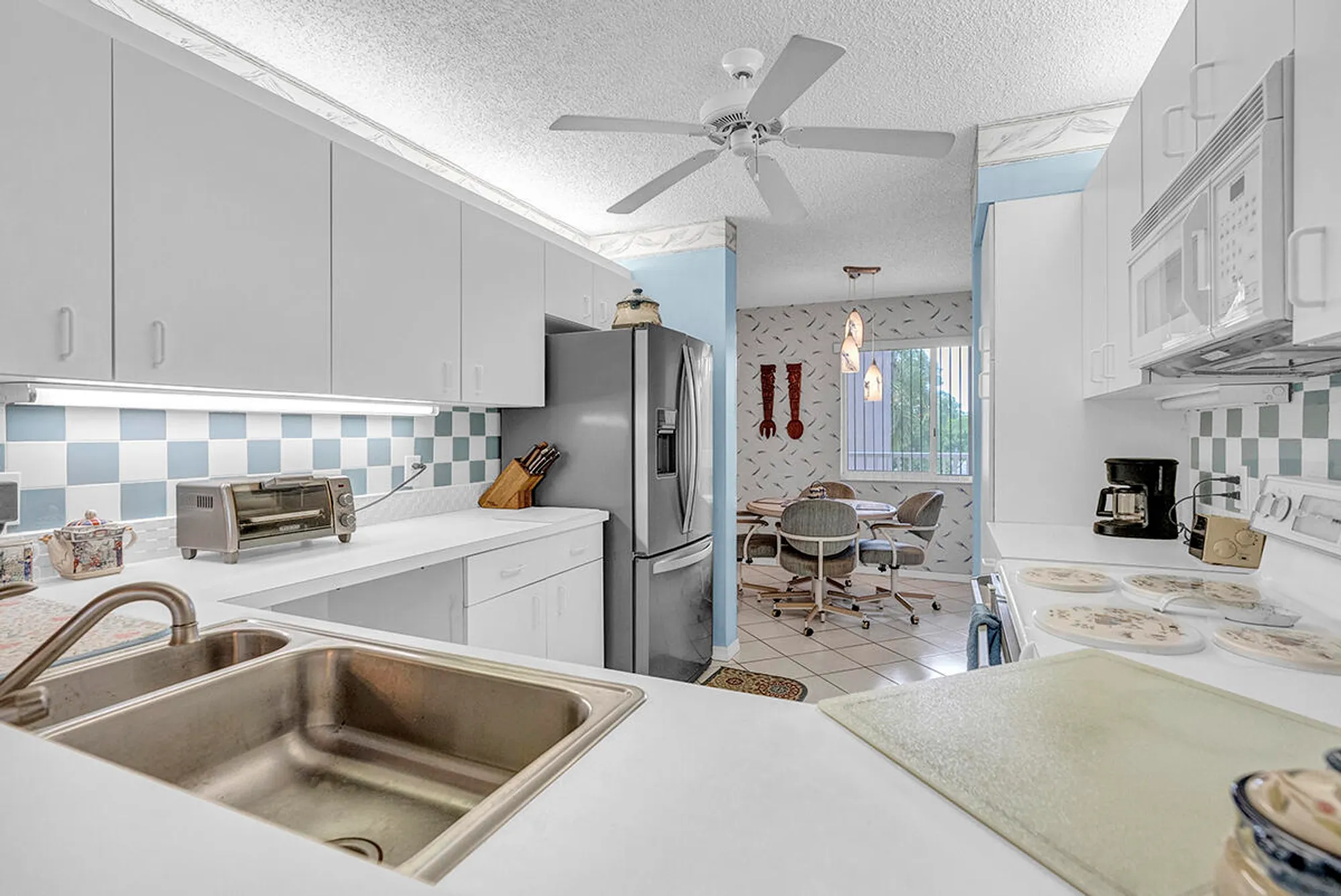 Property Slideshow image 9 of 39 | 7562 trent dr 306, Tamarac, FL, 33321