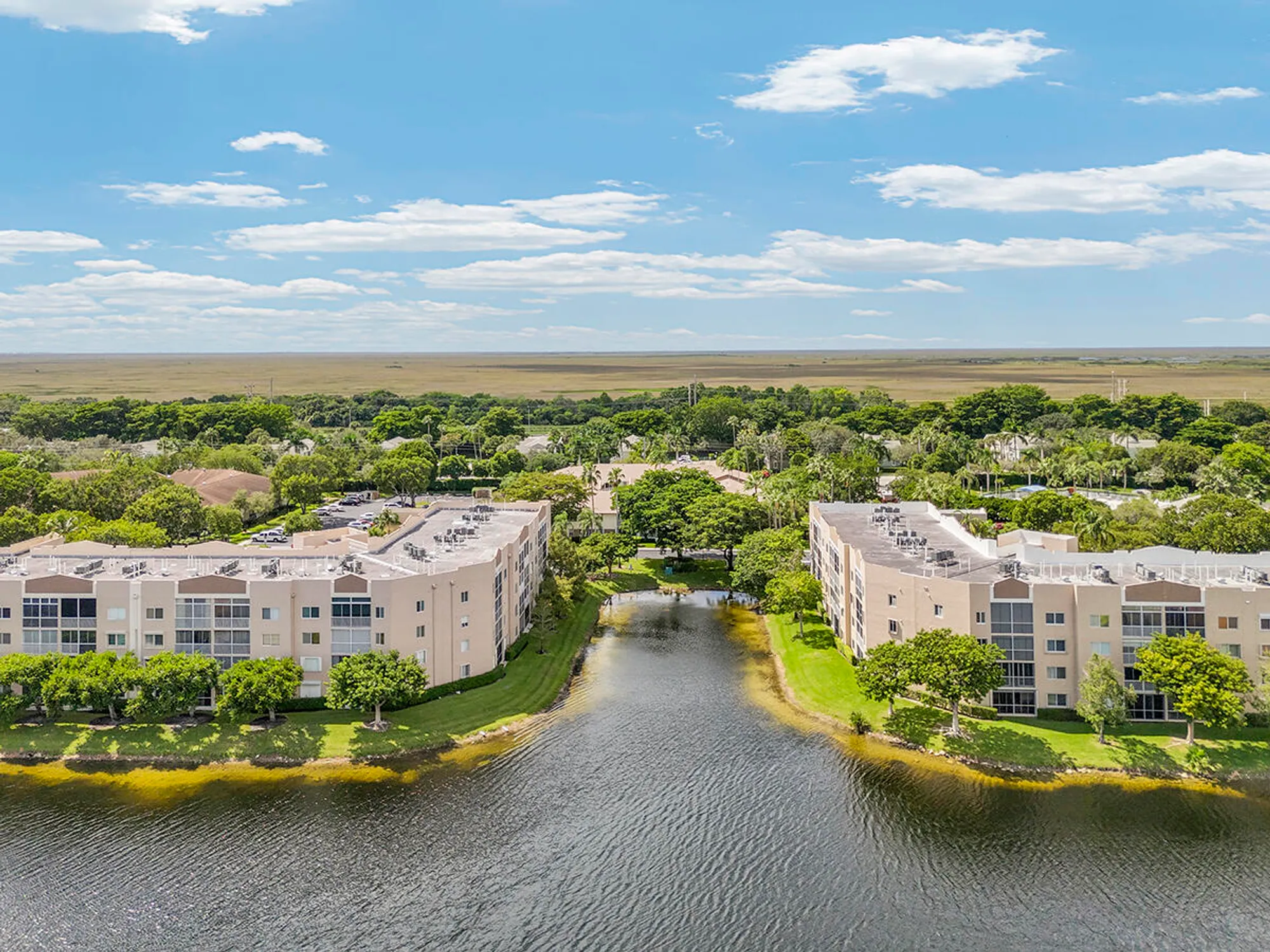 Property Slideshow image 36 of 39 | 7562 trent dr 306, Tamarac, FL, 33321