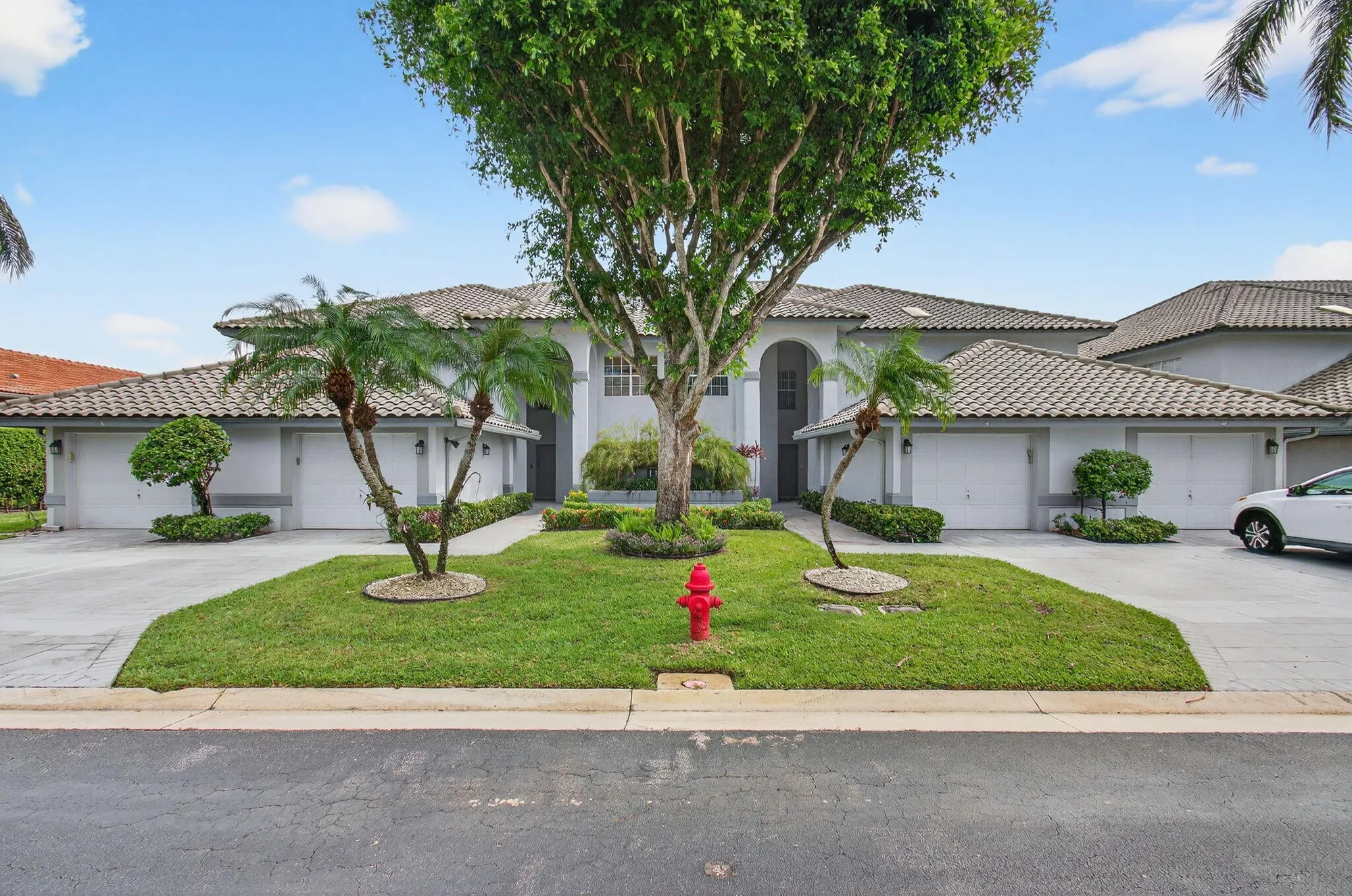 Property Slideshow image 1 of 41 | 11618 briarwood cir apt 4, Boynton Beach, FL, 33437