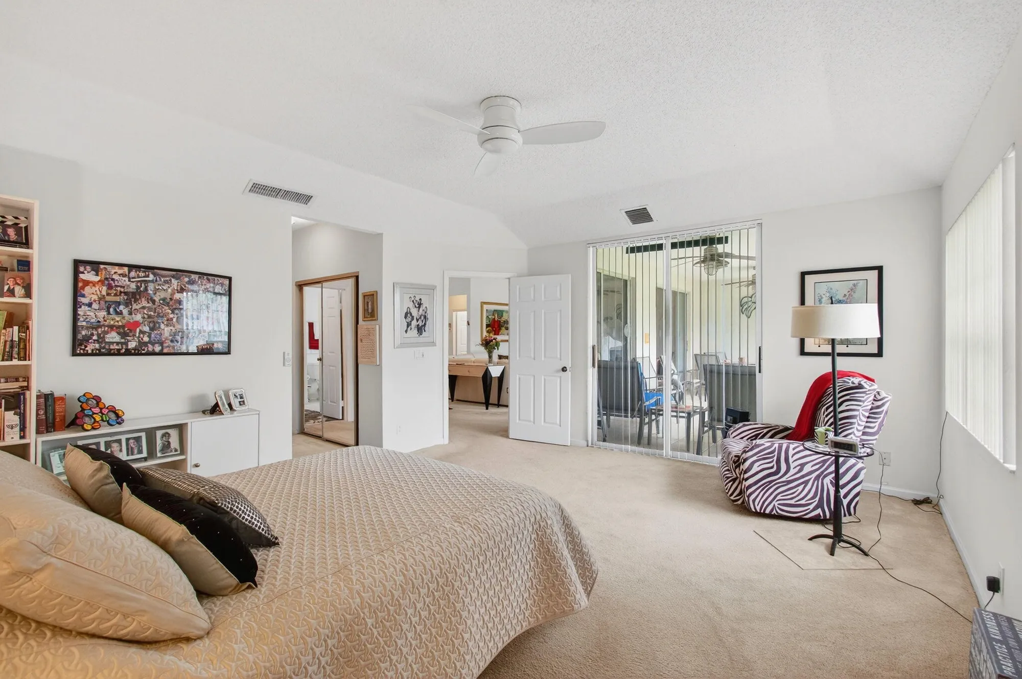 Property Slideshow image 11 of 41 | 11618 briarwood cir apt 4, Boynton Beach, FL, 33437
