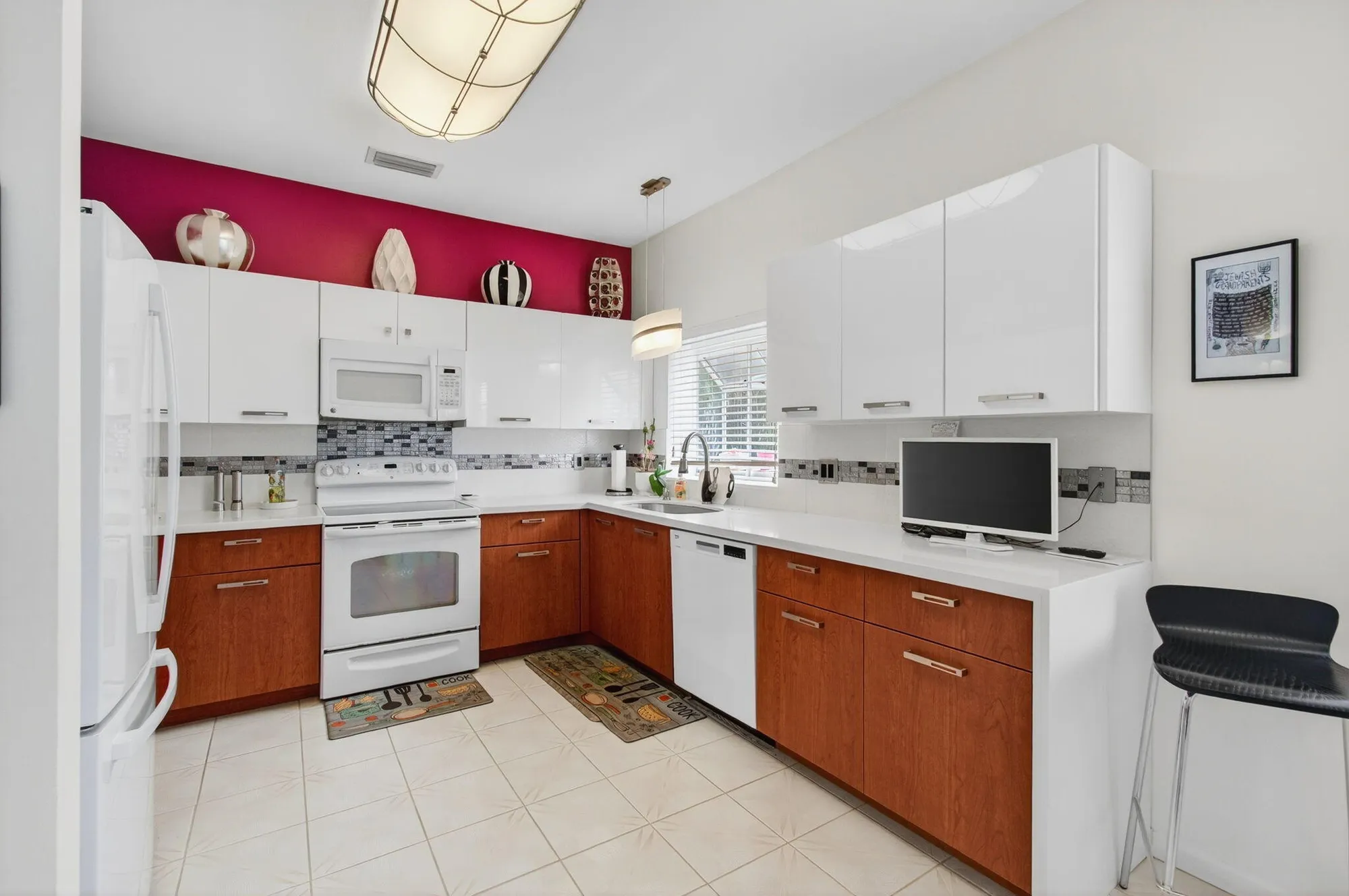 Property Slideshow image 7 of 41 | 11618 briarwood cir apt 4, Boynton Beach, FL, 33437