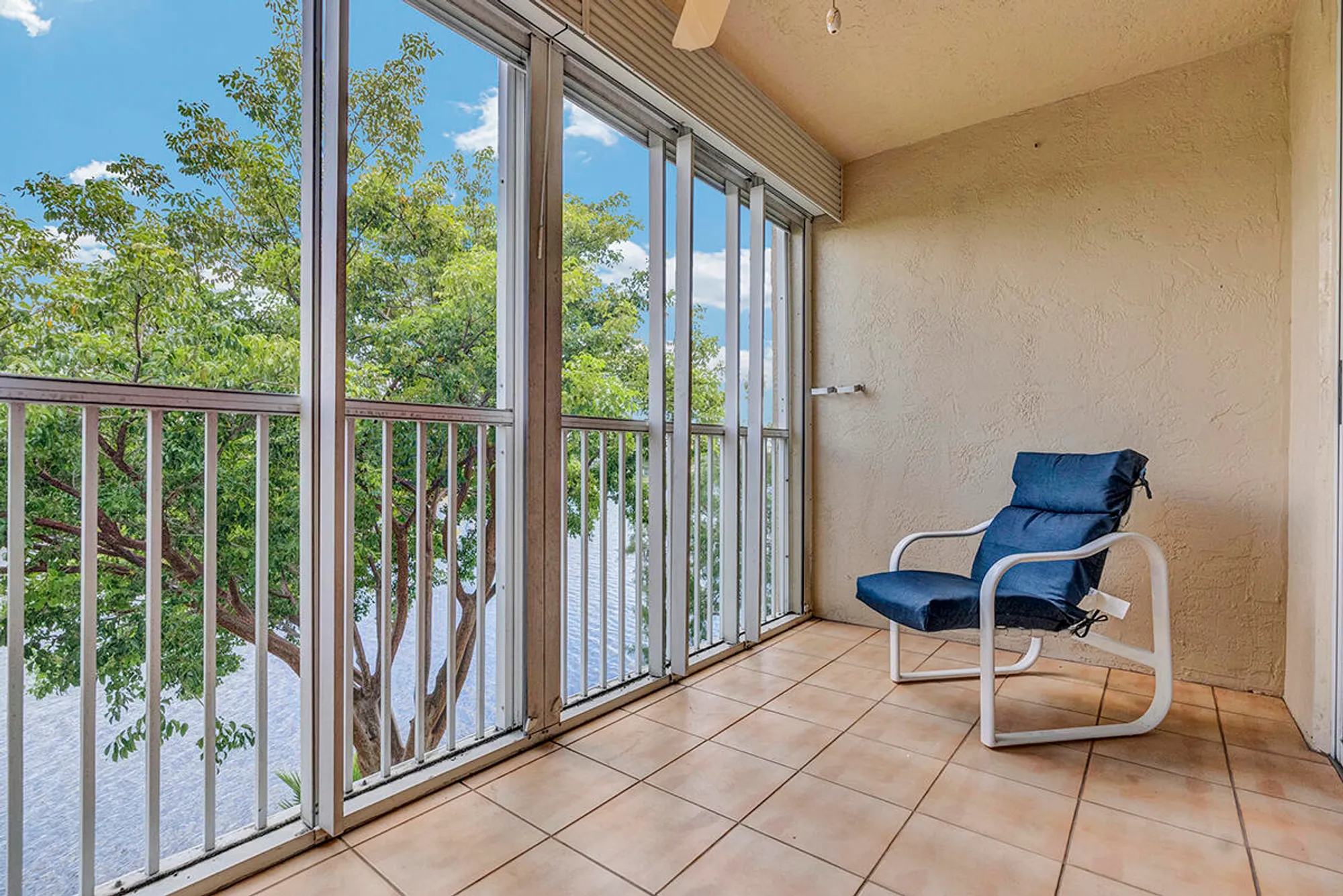 Property Slideshow image 29 of 39 | 7562 trent dr 306, Tamarac, FL, 33321
