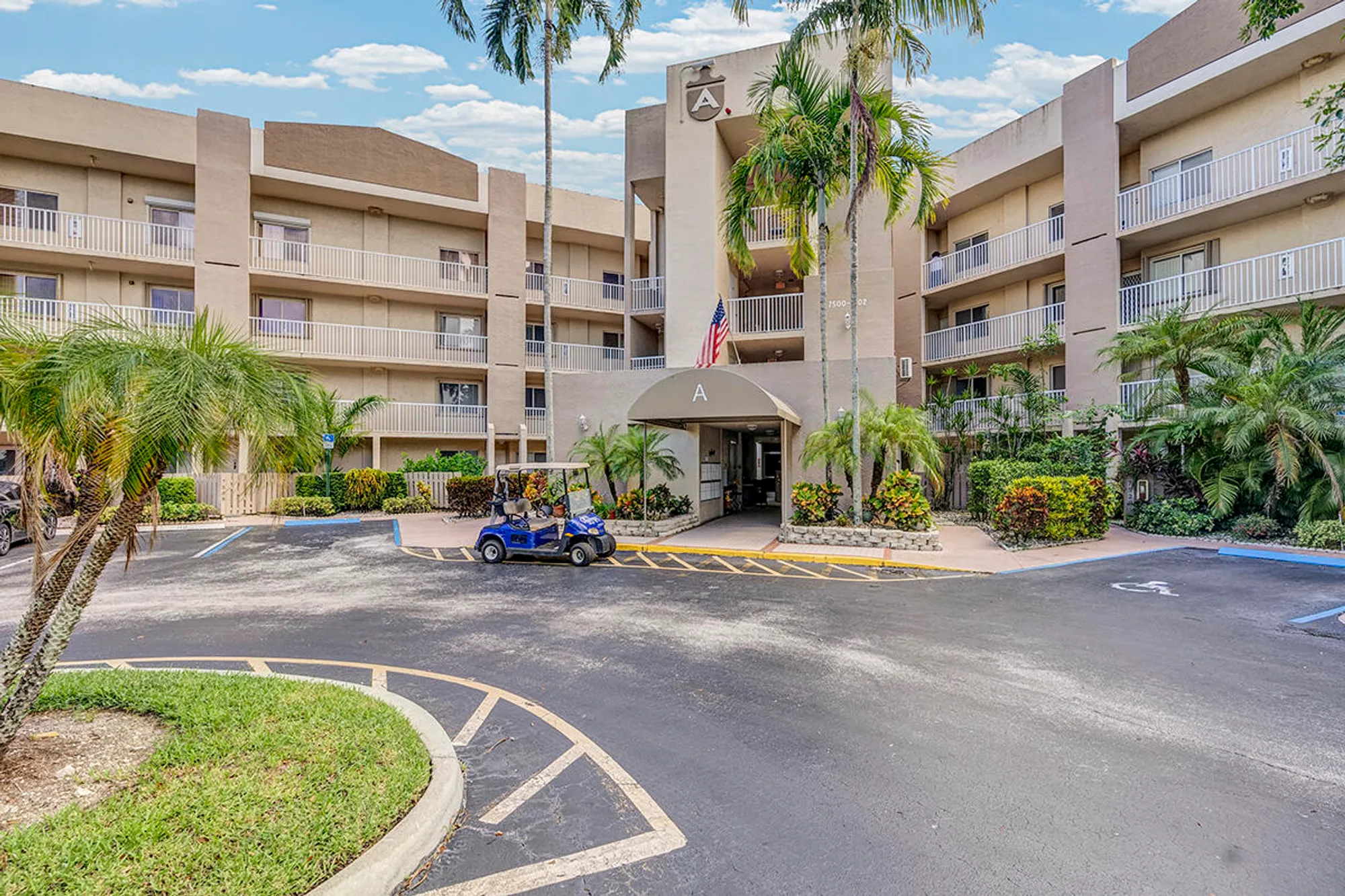 Property Slideshow image 31 of 39 | 7562 trent dr 306, Tamarac, FL, 33321