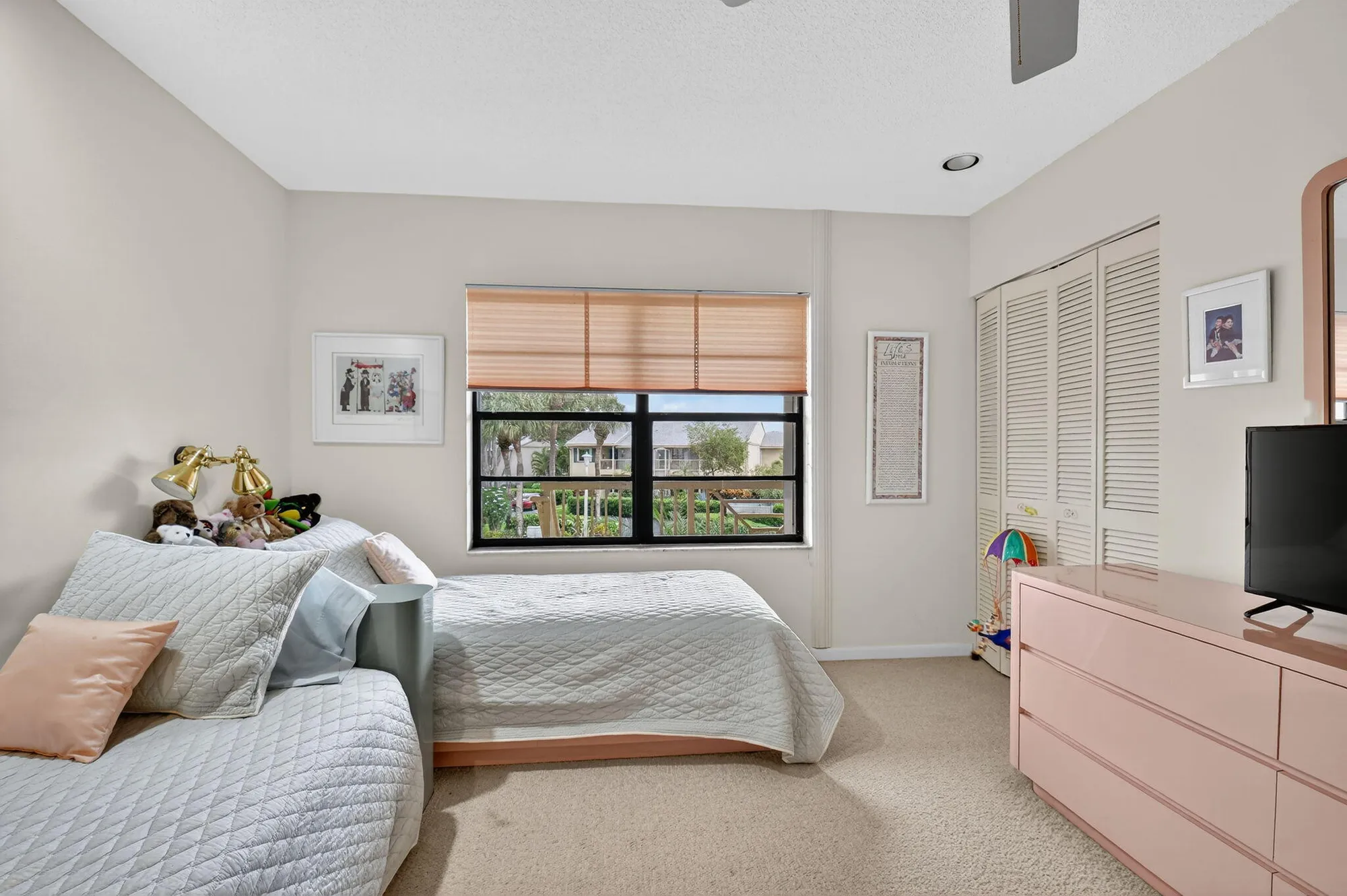 Property Slideshow image 38 of 59 | 4 eastgate dr b, Boynton Beach, FL, 33436