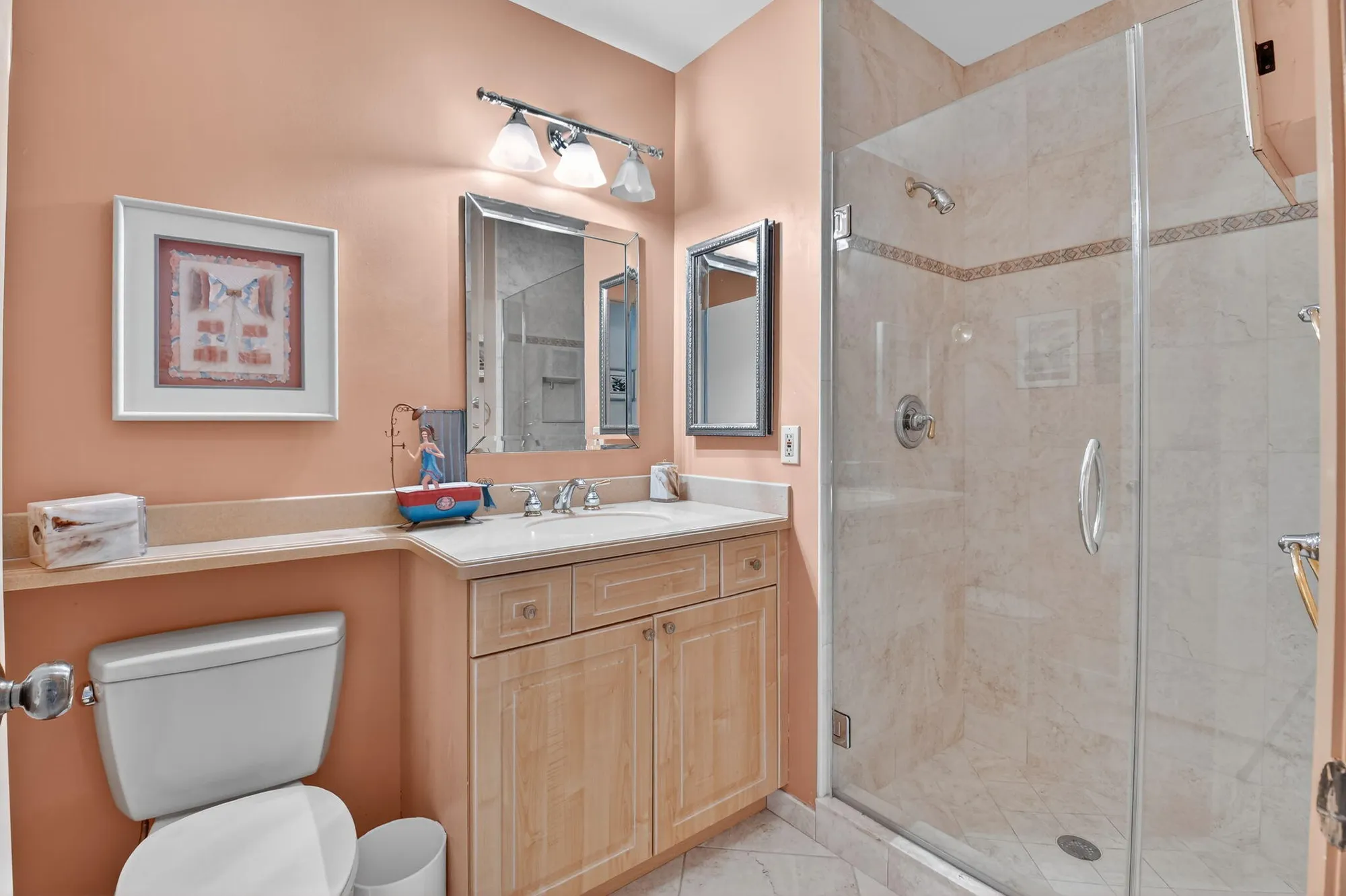 Property Slideshow image 39 of 59 | 4 eastgate dr b, Boynton Beach, FL, 33436