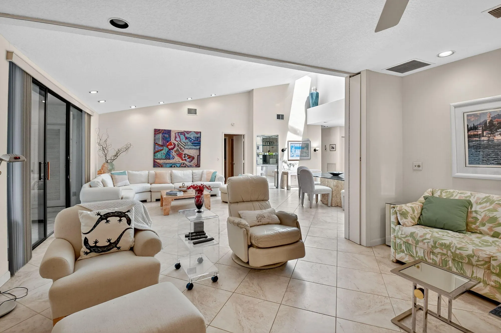 Property Slideshow image 23 of 59 | 4 eastgate dr b, Boynton Beach, FL, 33436