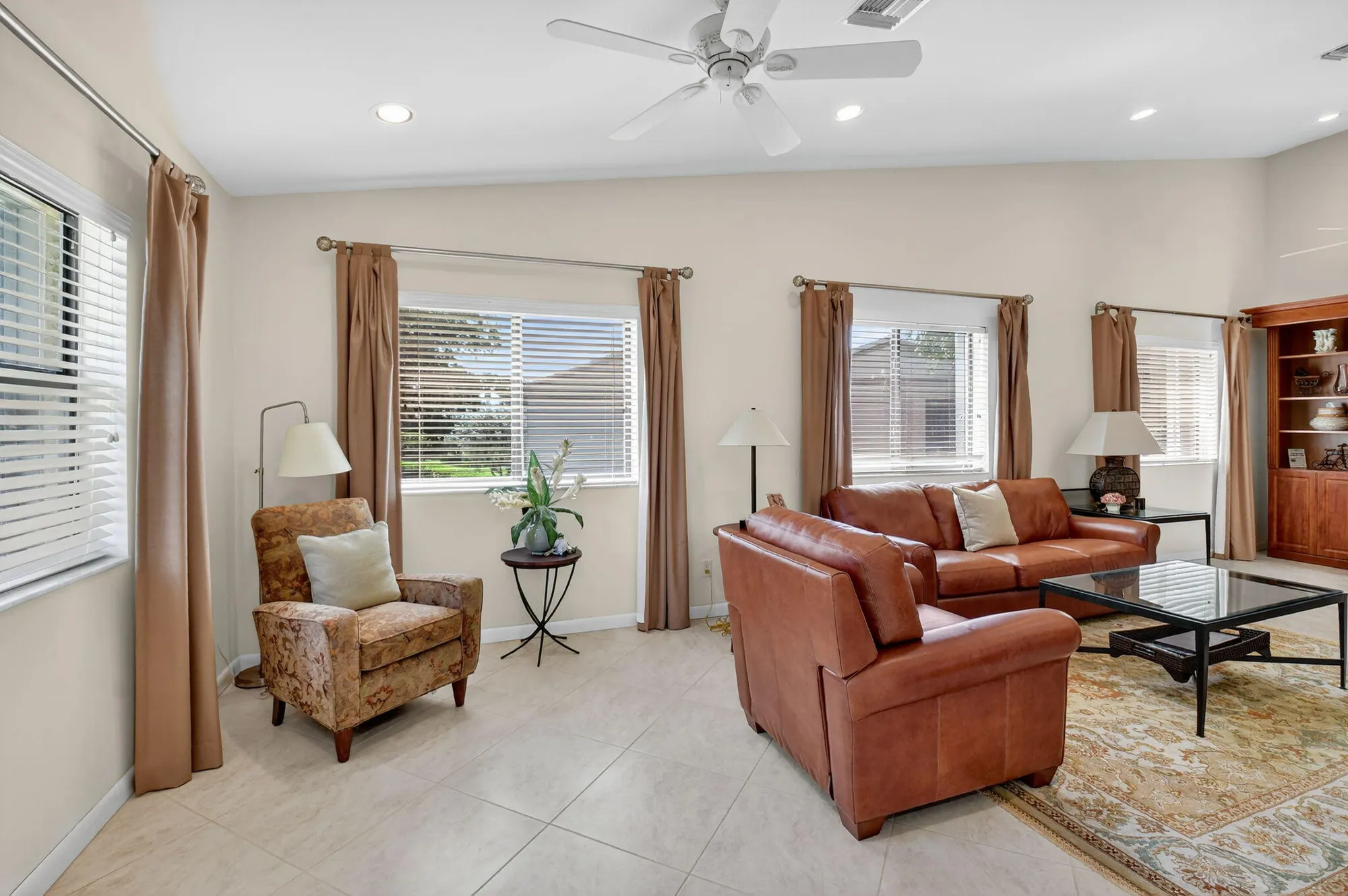 Property Slideshow image 17 of 59 | 4 eastgate dr b, Boynton Beach, FL, 33436