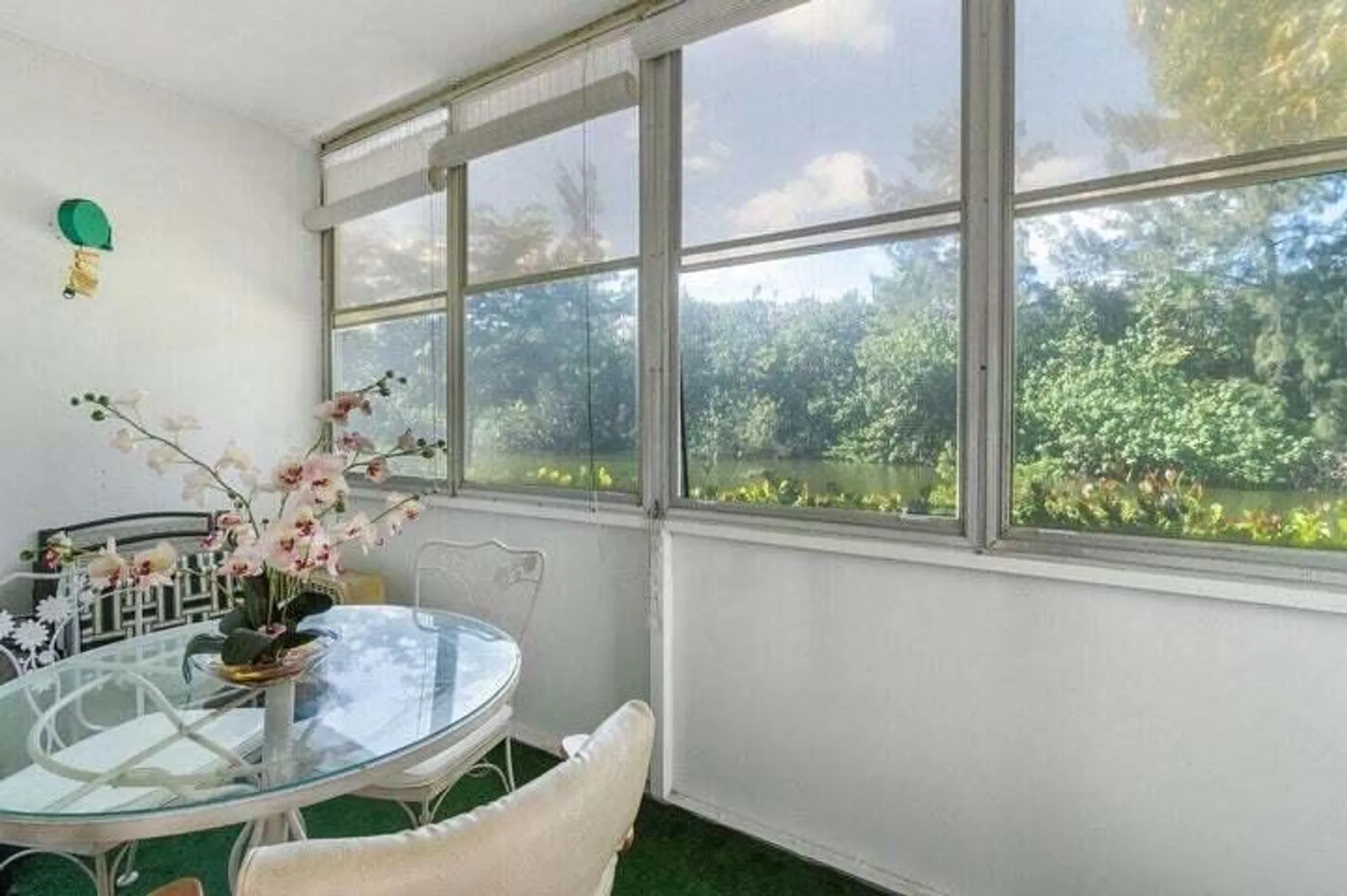 Property Slideshow image 17 of 18 | 10 windsor a a, West Palm Beach, FL, 33417