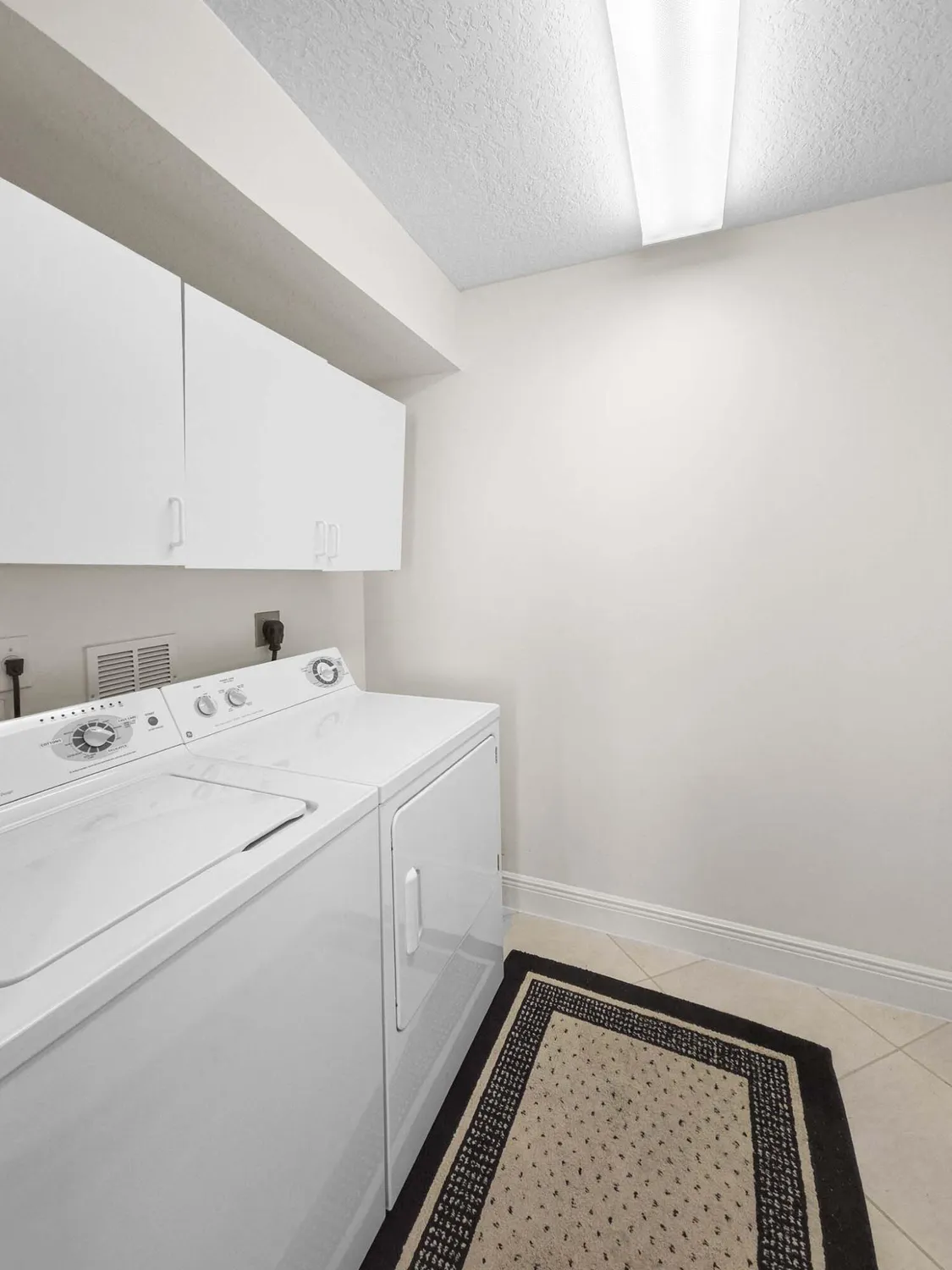 Property Slideshow image 6 of 59 | 11853 grove ridge ln, Boynton Beach, FL, 33437