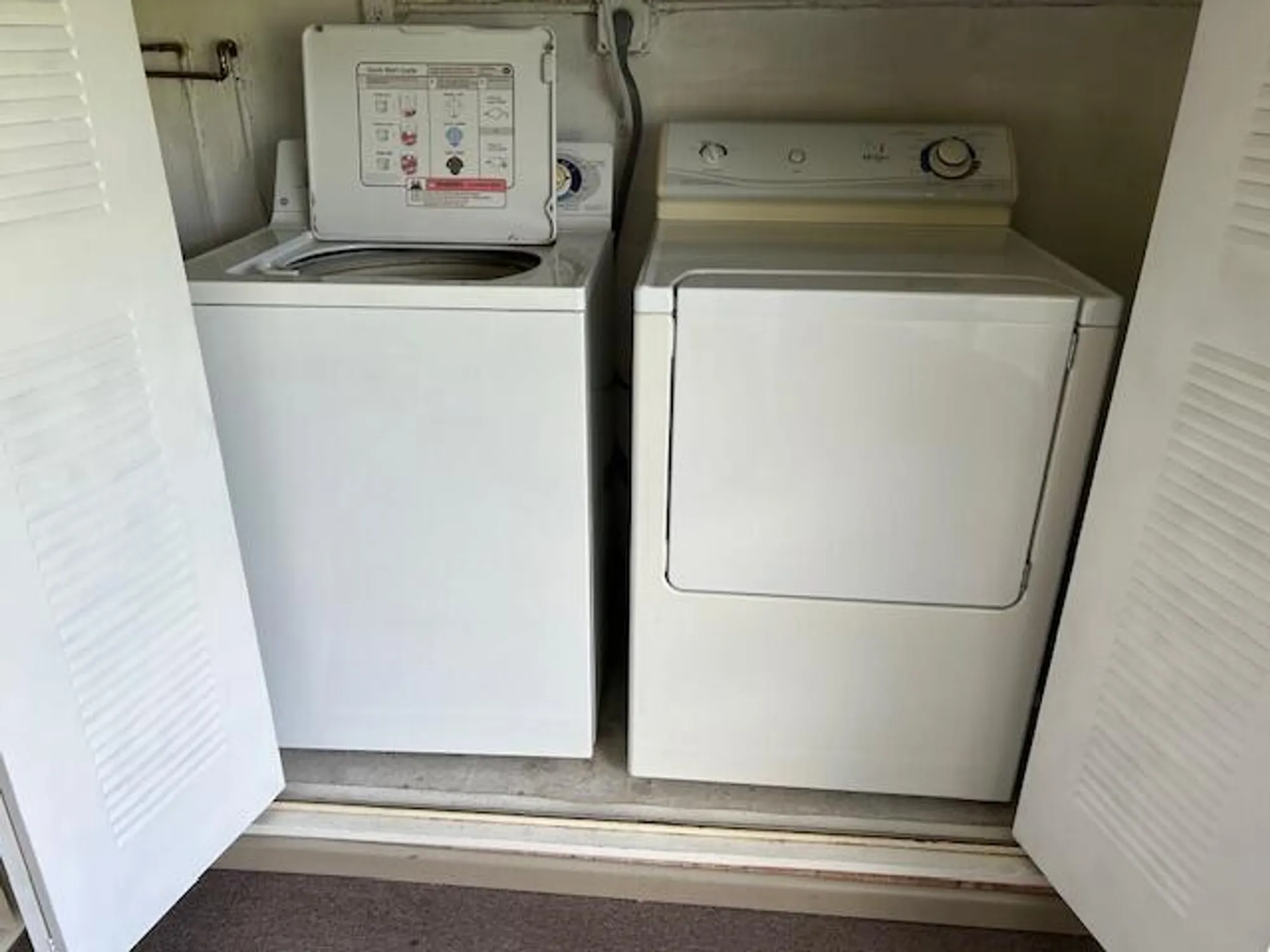 Property Slideshow image 21 of 41 | 131 lake gloria dr, West Palm Beach, FL, 33411