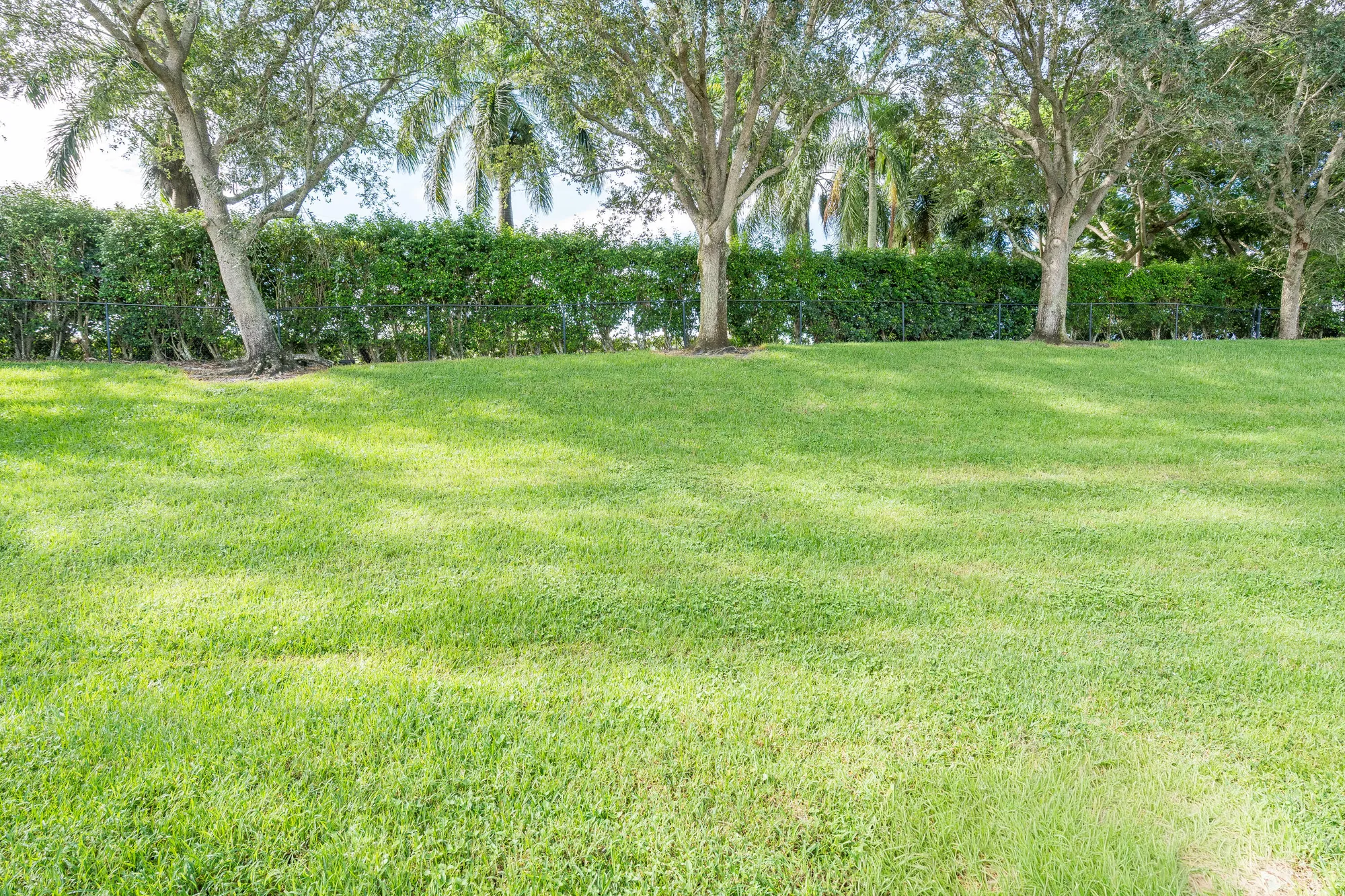 Property Slideshow image 25 of 41 | 9160 bay point cir, West Palm Beach, FL, 33411