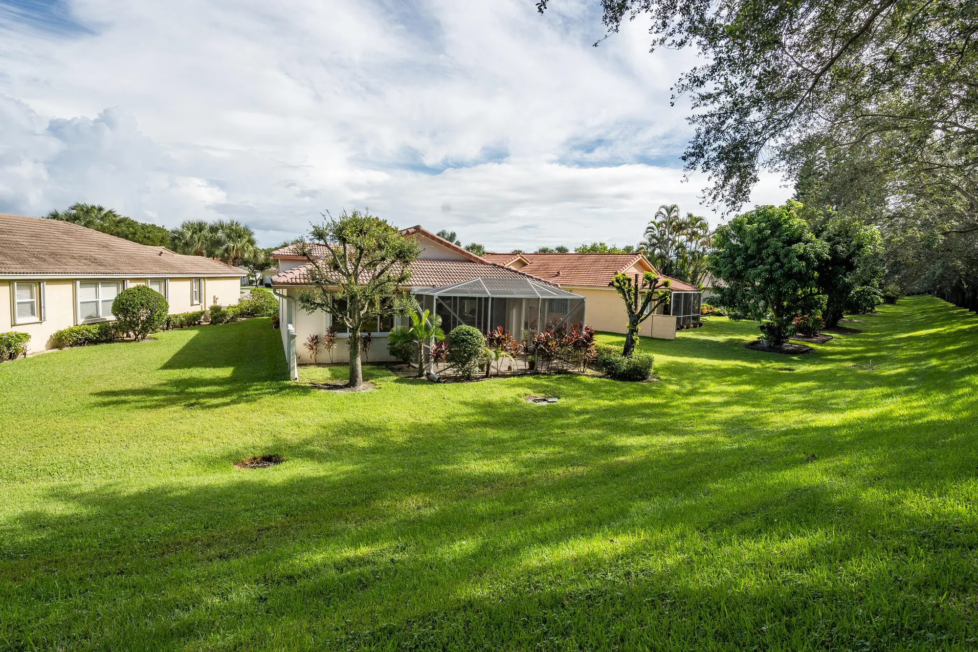 Property Slideshow image 28 of 41 | 9160 bay point cir, West Palm Beach, FL, 33411