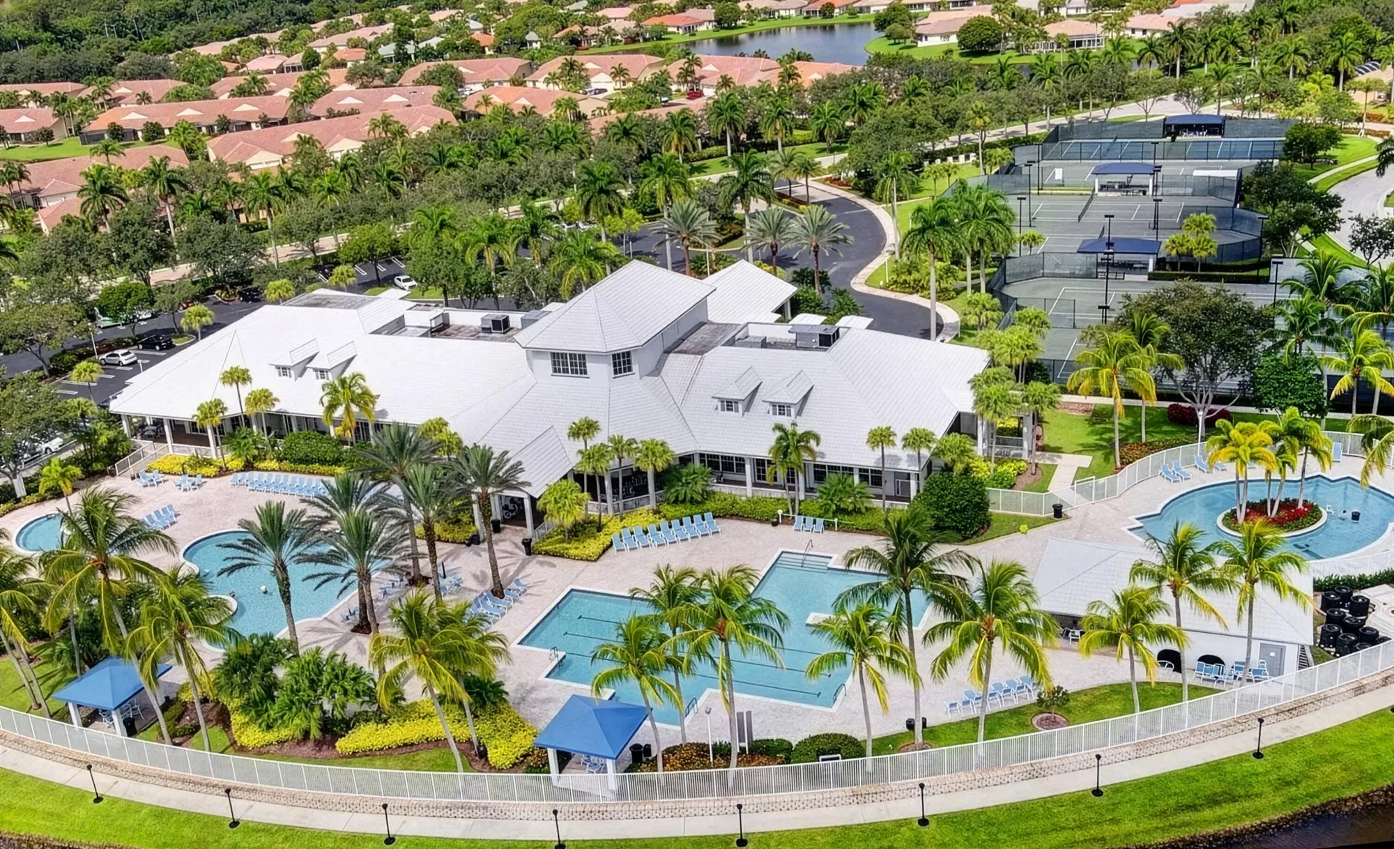 Property Slideshow image 32 of 41 | 9160 bay point cir, West Palm Beach, FL, 33411