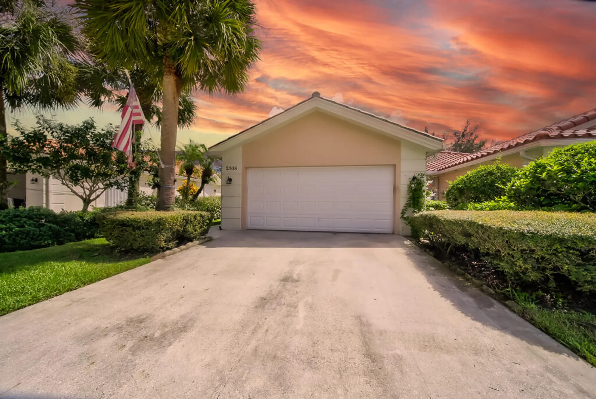 Property Slideshow image 1 of 45 | 2708 livingston ln, West Palm Beach, FL, 33411