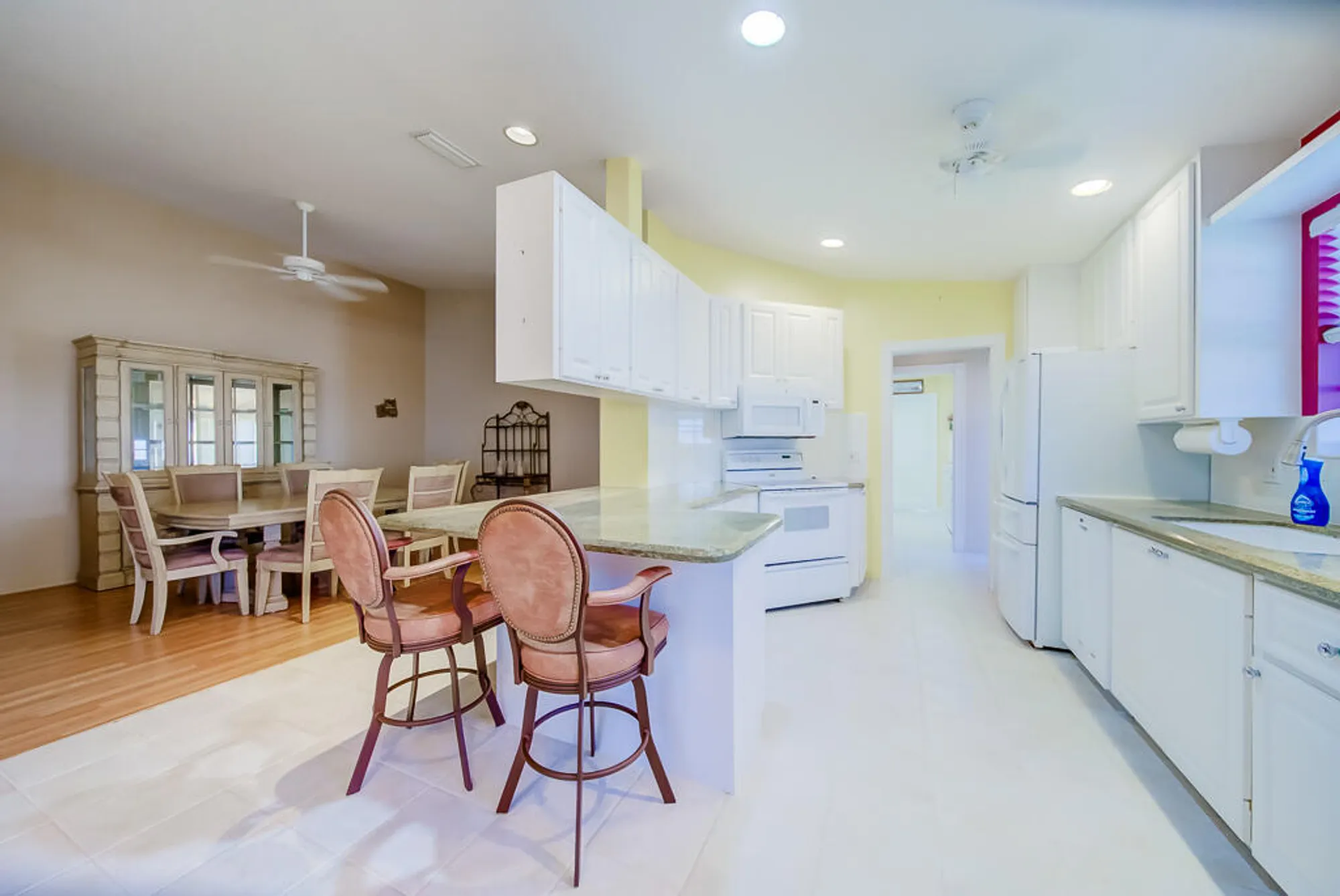 Property Slideshow image 8 of 45 | 2708 livingston ln, West Palm Beach, FL, 33411