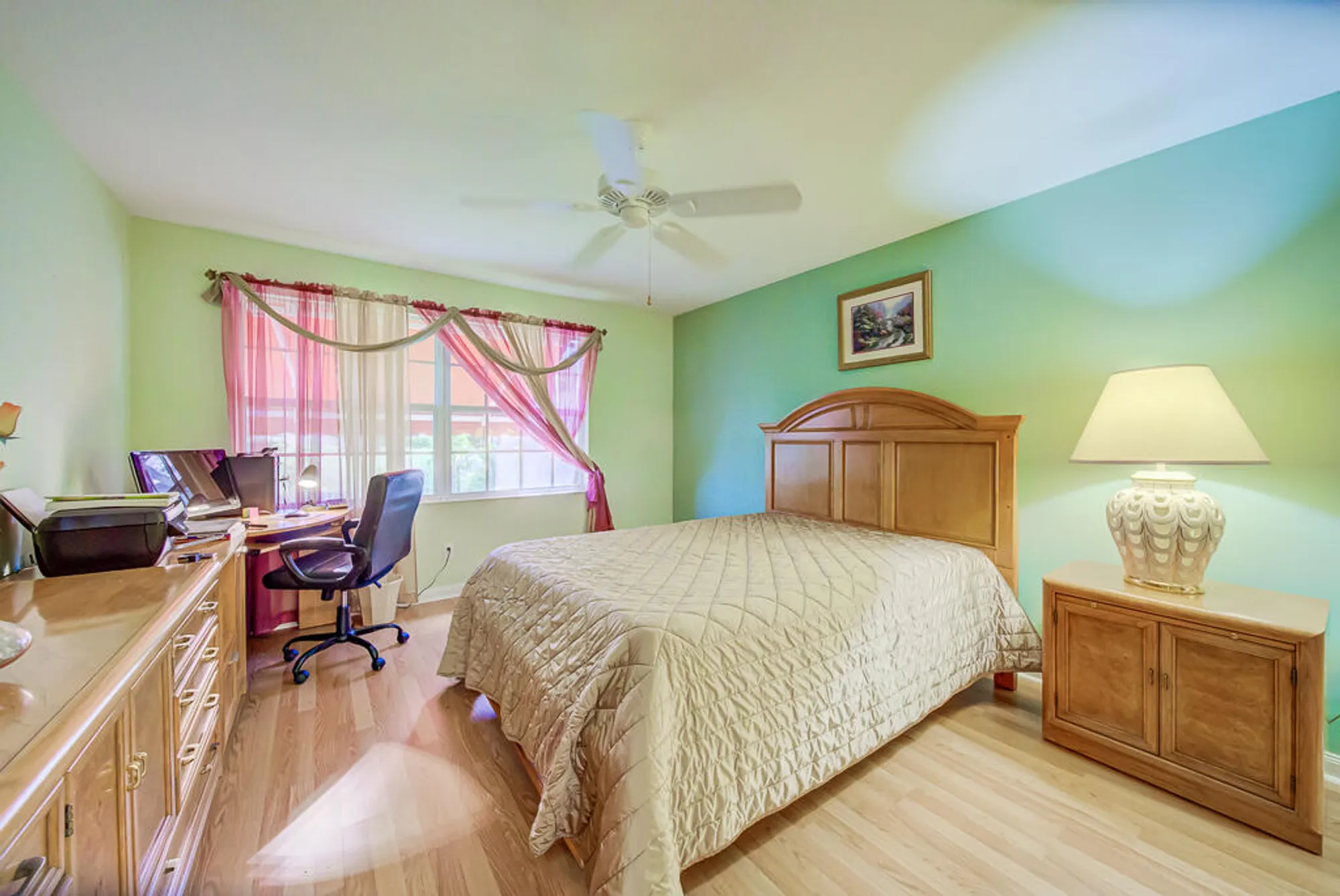 Property Slideshow image 15 of 45 | 2708 livingston ln, West Palm Beach, FL, 33411