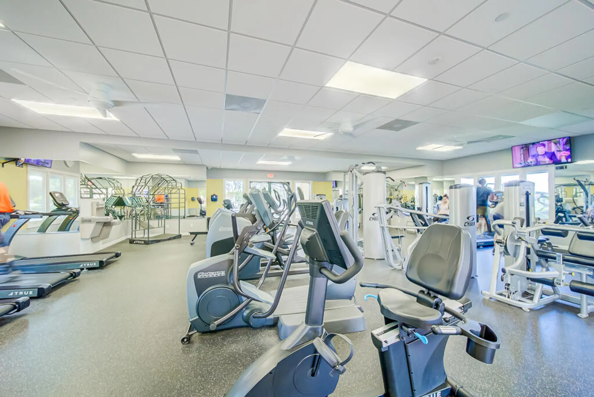 Property Slideshow image 40 of 45 | 2708 livingston ln, West Palm Beach, FL, 33411