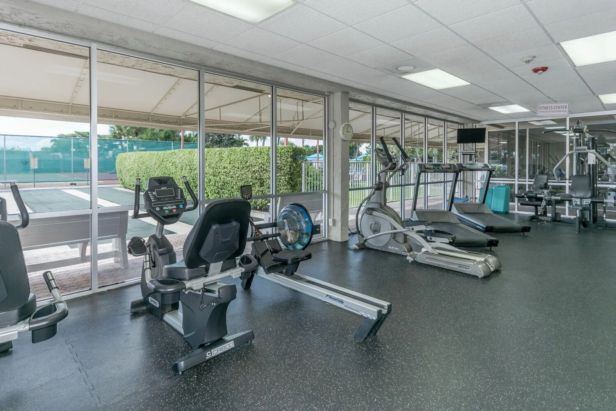 Property Slideshow image 34 of 41 | 131 lake gloria dr, West Palm Beach, FL, 33411