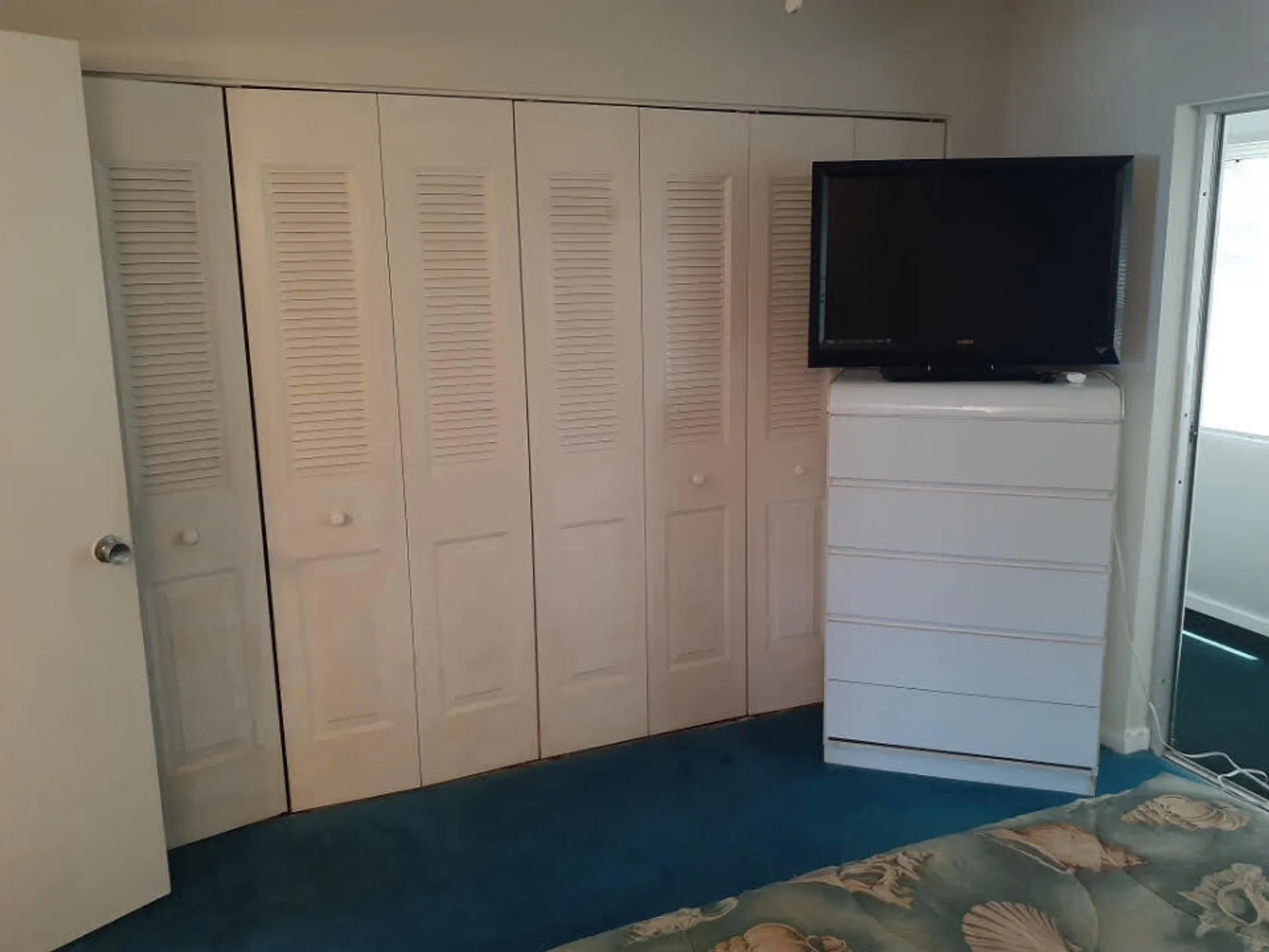 Property Slideshow image 9 of 14 | 246 camden k, West Palm Beach, FL, 33417