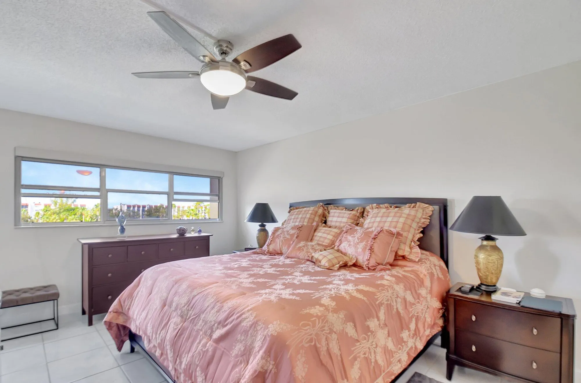 Property Slideshow image 18 of 33 | 3661 via poinciana 510, Lake Worth, FL, 33467