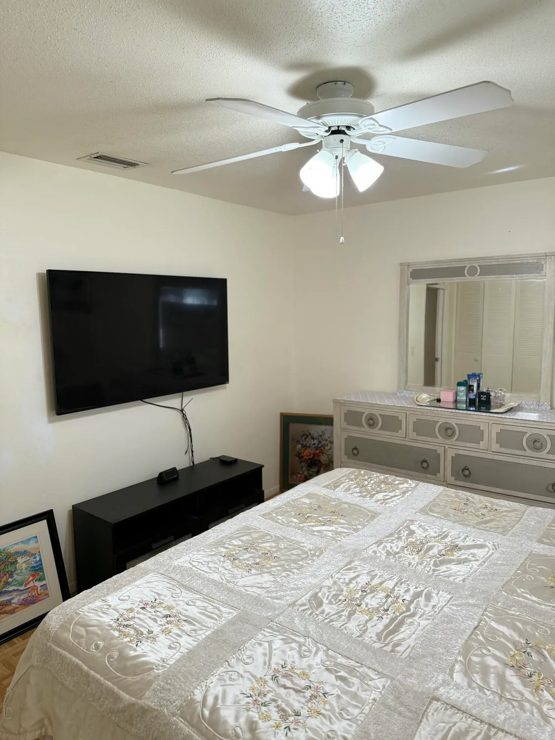 Property Slideshow image 13 of 41 | 2833 crosley dr c, West Palm Beach, FL, 33415