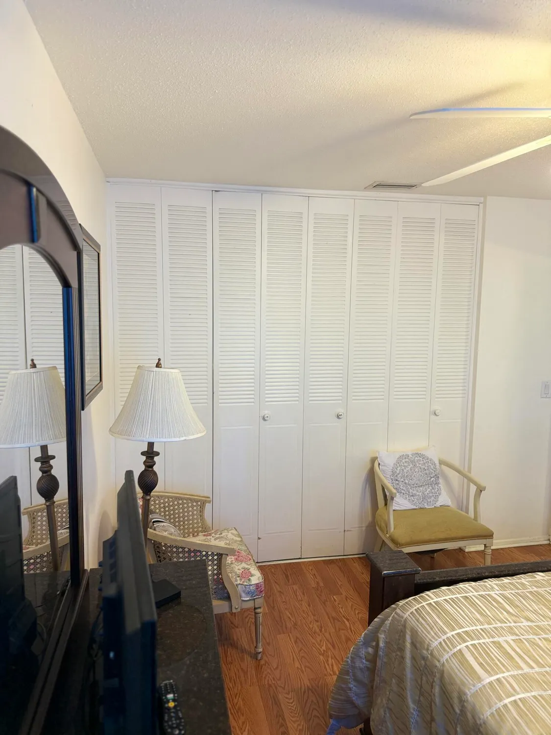 Property Slideshow image 19 of 41 | 2833 crosley dr c, West Palm Beach, FL, 33415