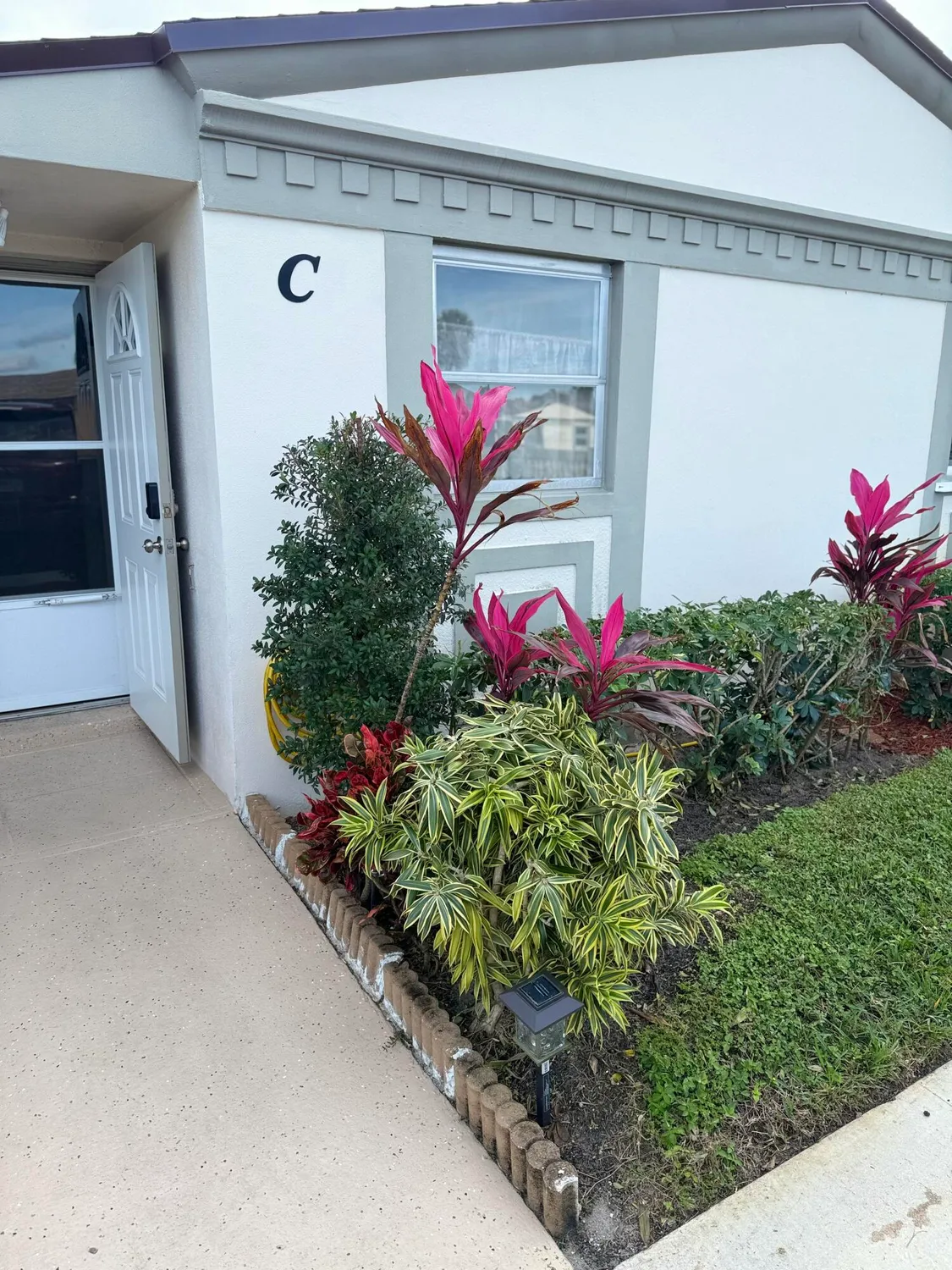 Property Slideshow image 23 of 41 | 2833 crosley dr c, West Palm Beach, FL, 33415